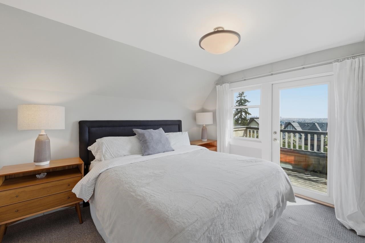 424 Keith Road E, North Vancouver, BC