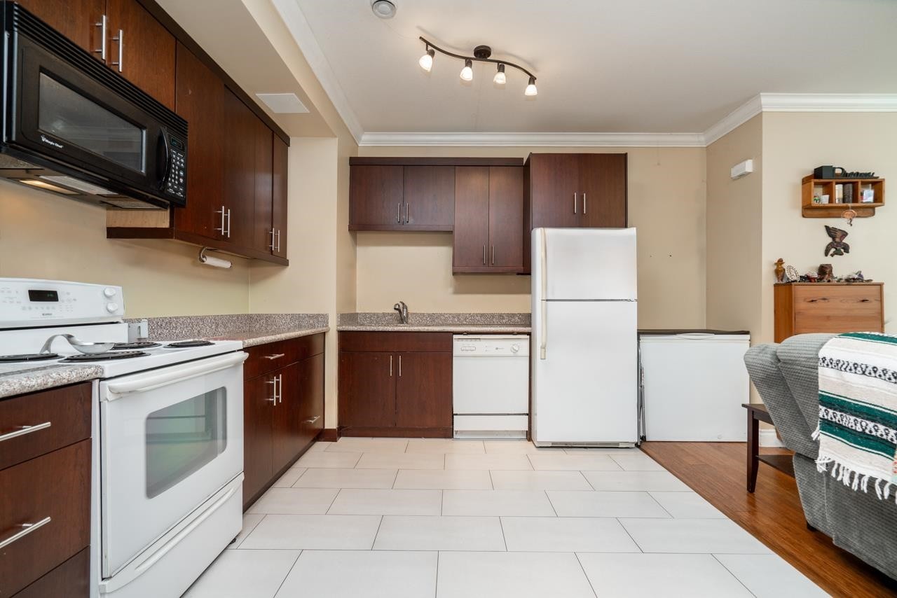 1935 Brunette Avenue, Coquitlam, BC