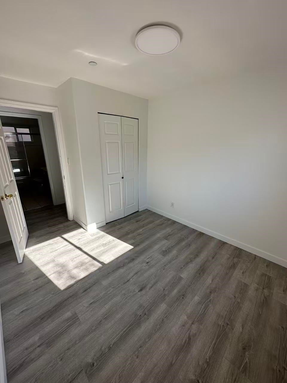 939 26Th Avenue E, Vancouver, BC