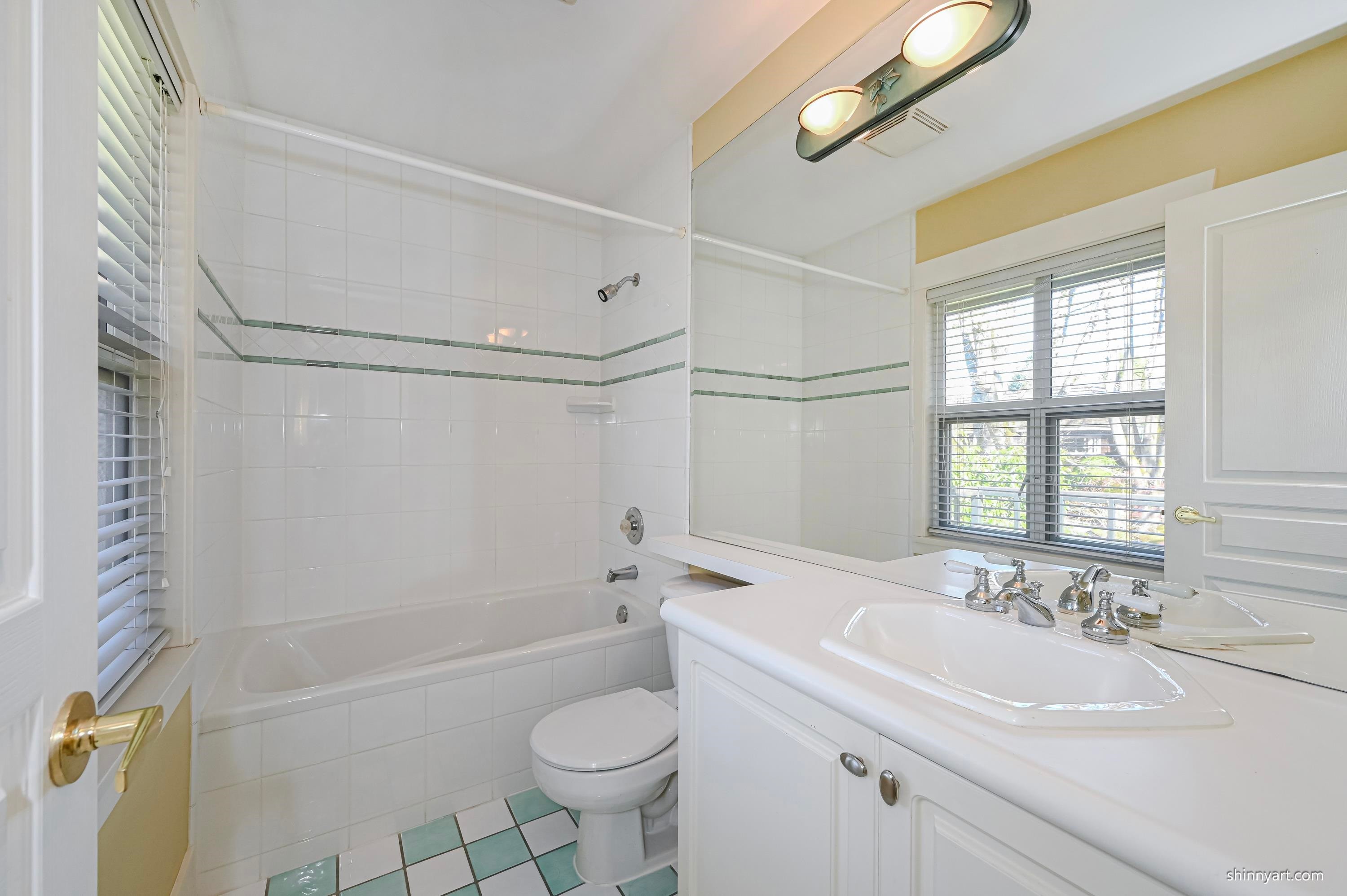 3998 32Nd Avenue W, Vancouver, BC