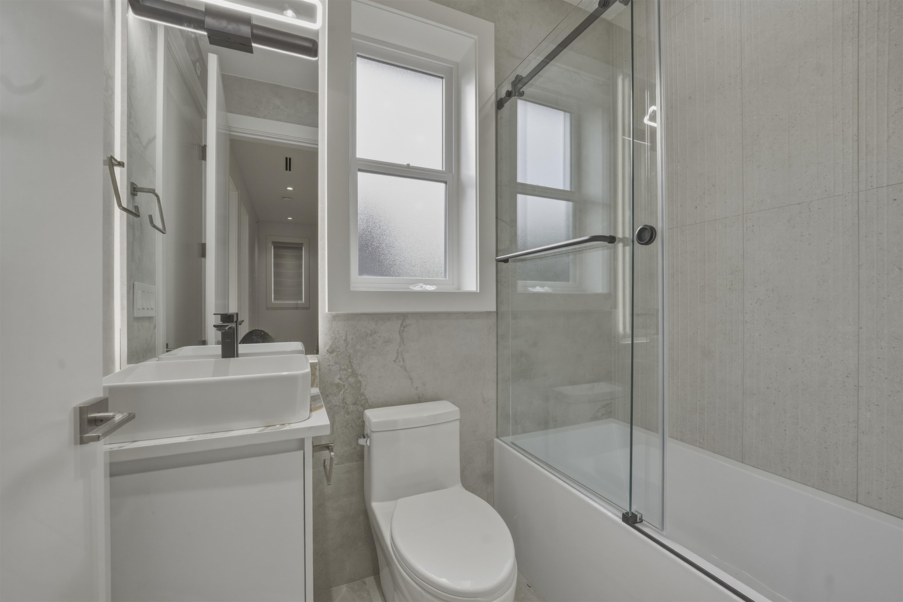 3116 42Nd Avenue W, Vancouver, BC