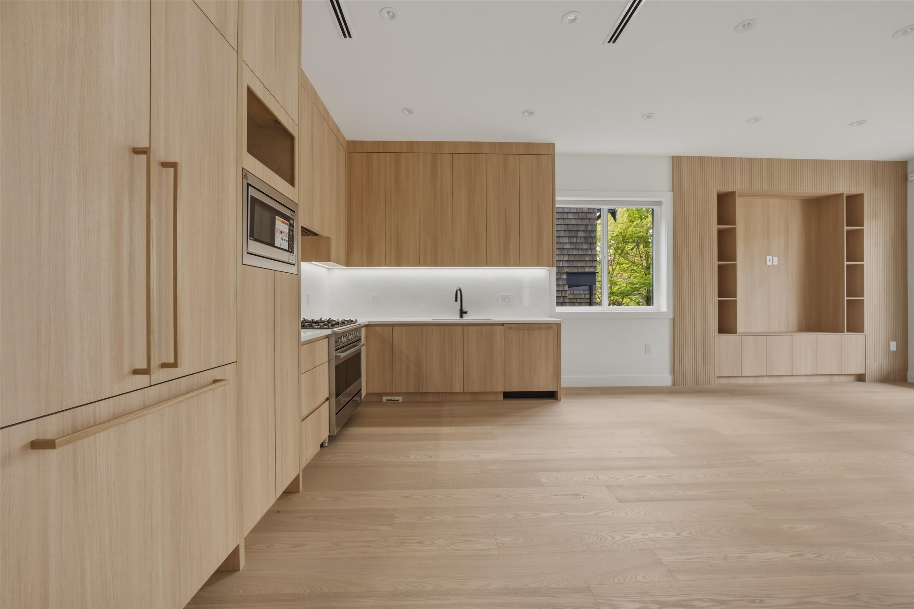 3116 42Nd Avenue W, Vancouver, BC