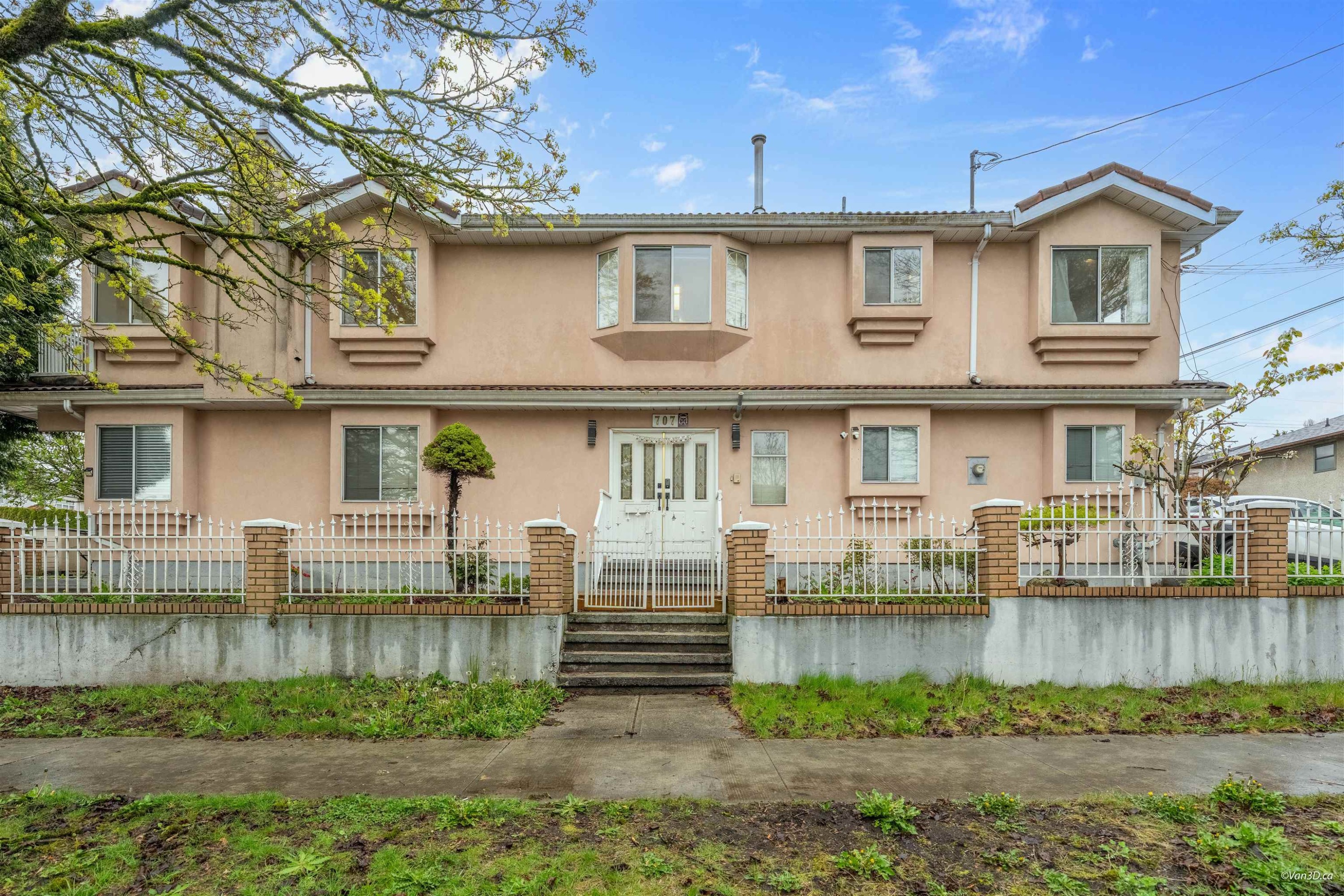 707 63Rd Avenue E, Vancouver, BC