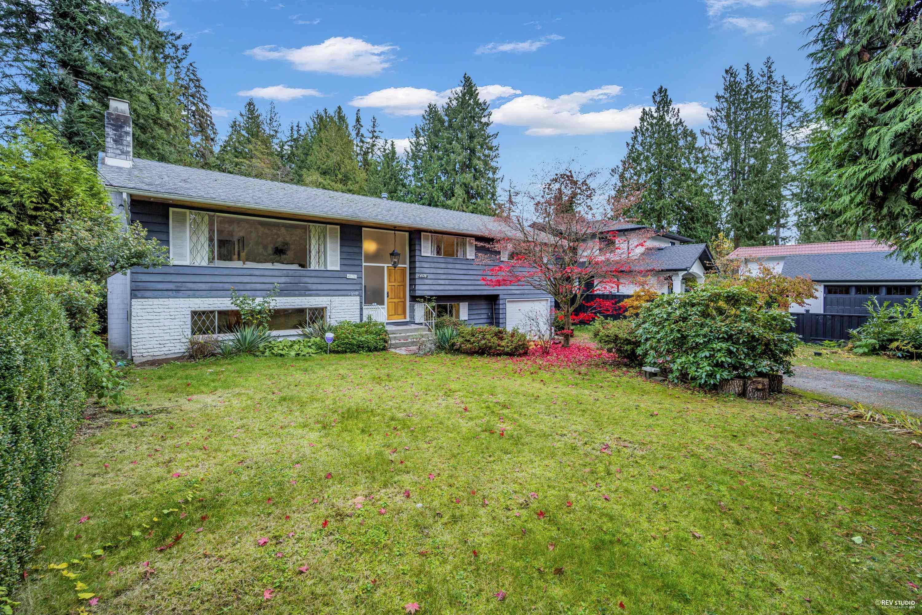 4578 Capilano Road, North Vancouver, BC