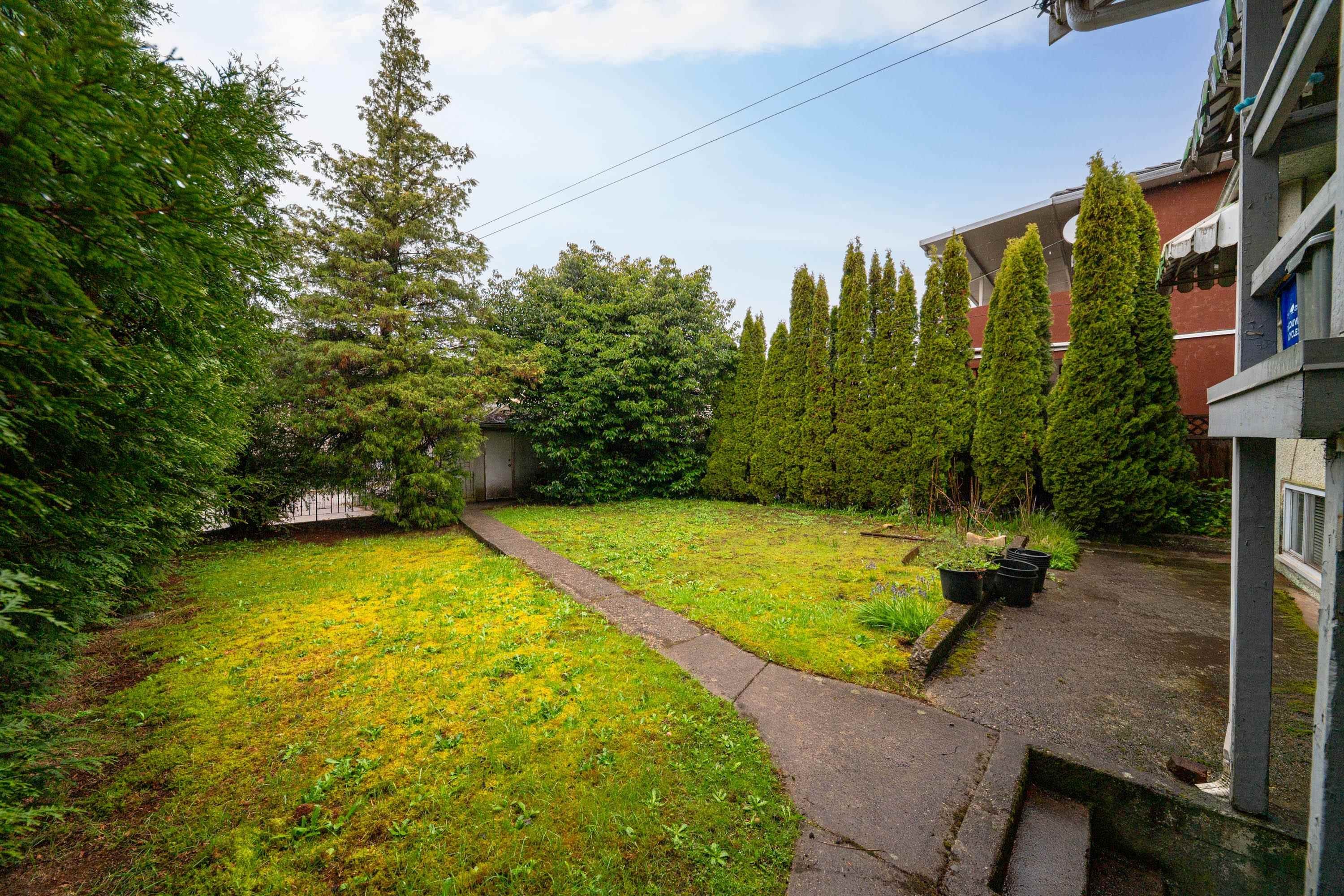 7475 Knight Street, Vancouver, BC