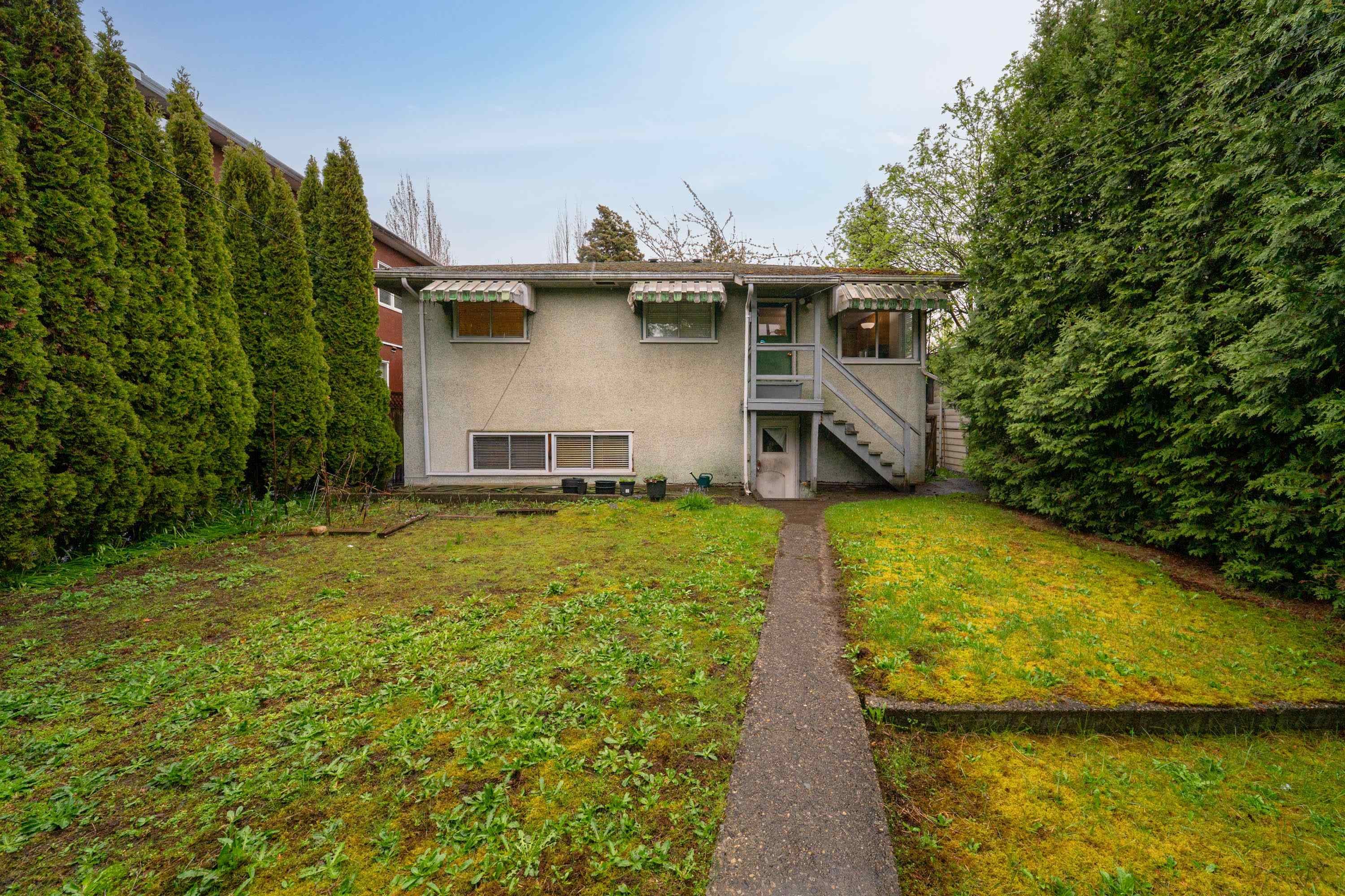 7475 Knight Street, Vancouver, BC