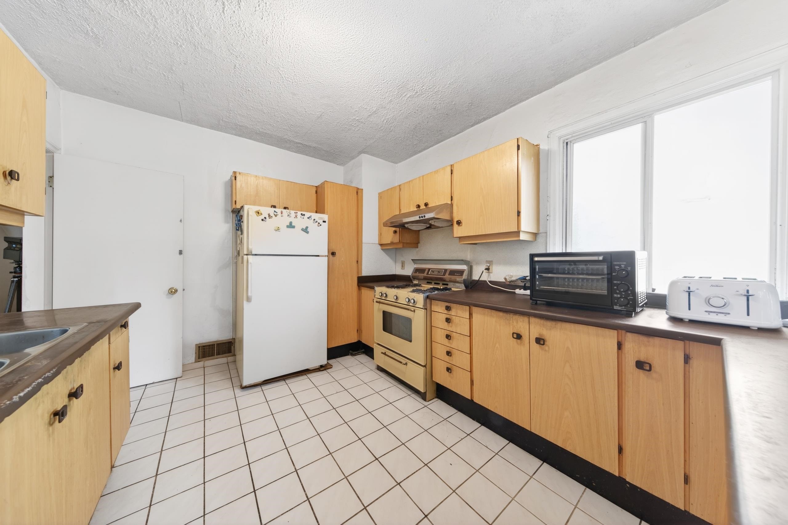 3950 Laurel Street, Vancouver, BC