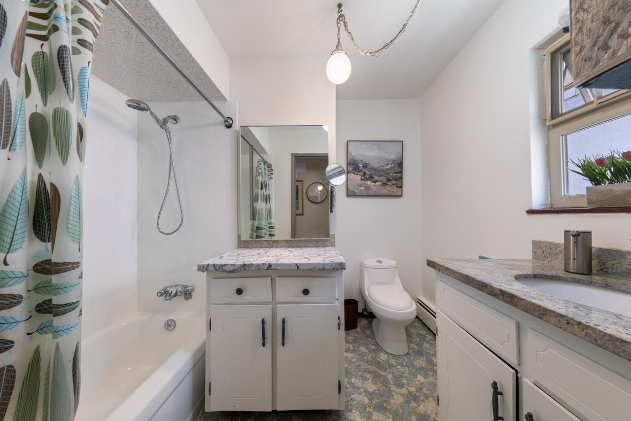 2472 12Th Avenue E, Vancouver, BC