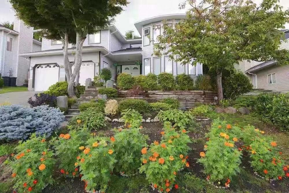 2655 Delahaye Drive, Coquitlam, BC