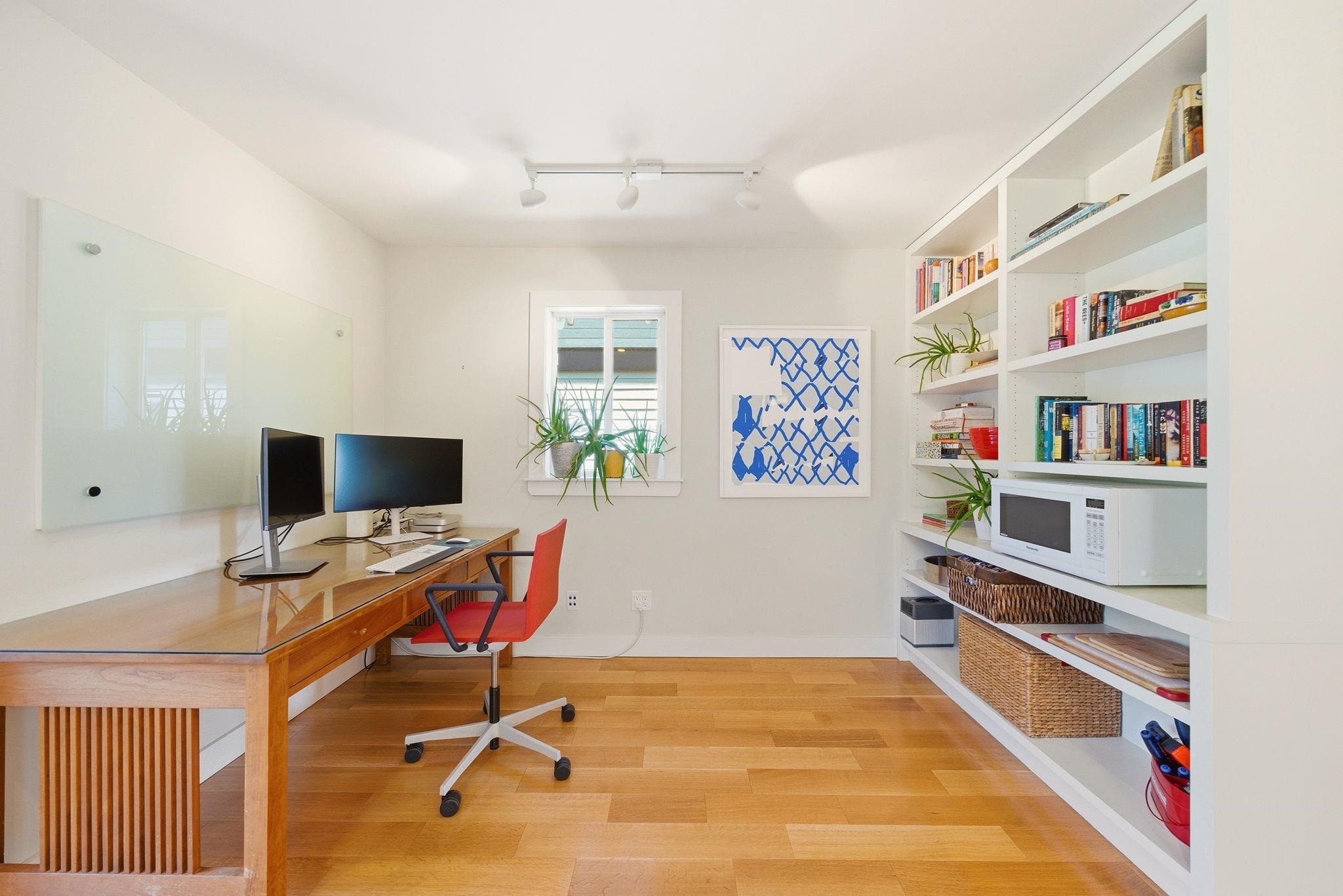 1181 Keith Road, West Vancouver, BC