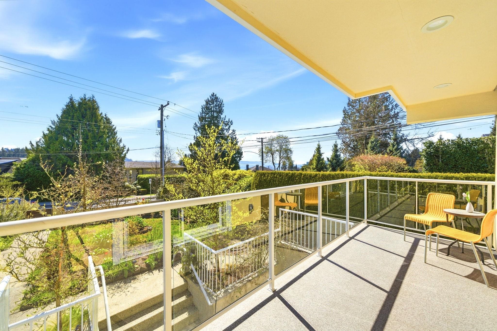 1181 Keith Road, West Vancouver, BC