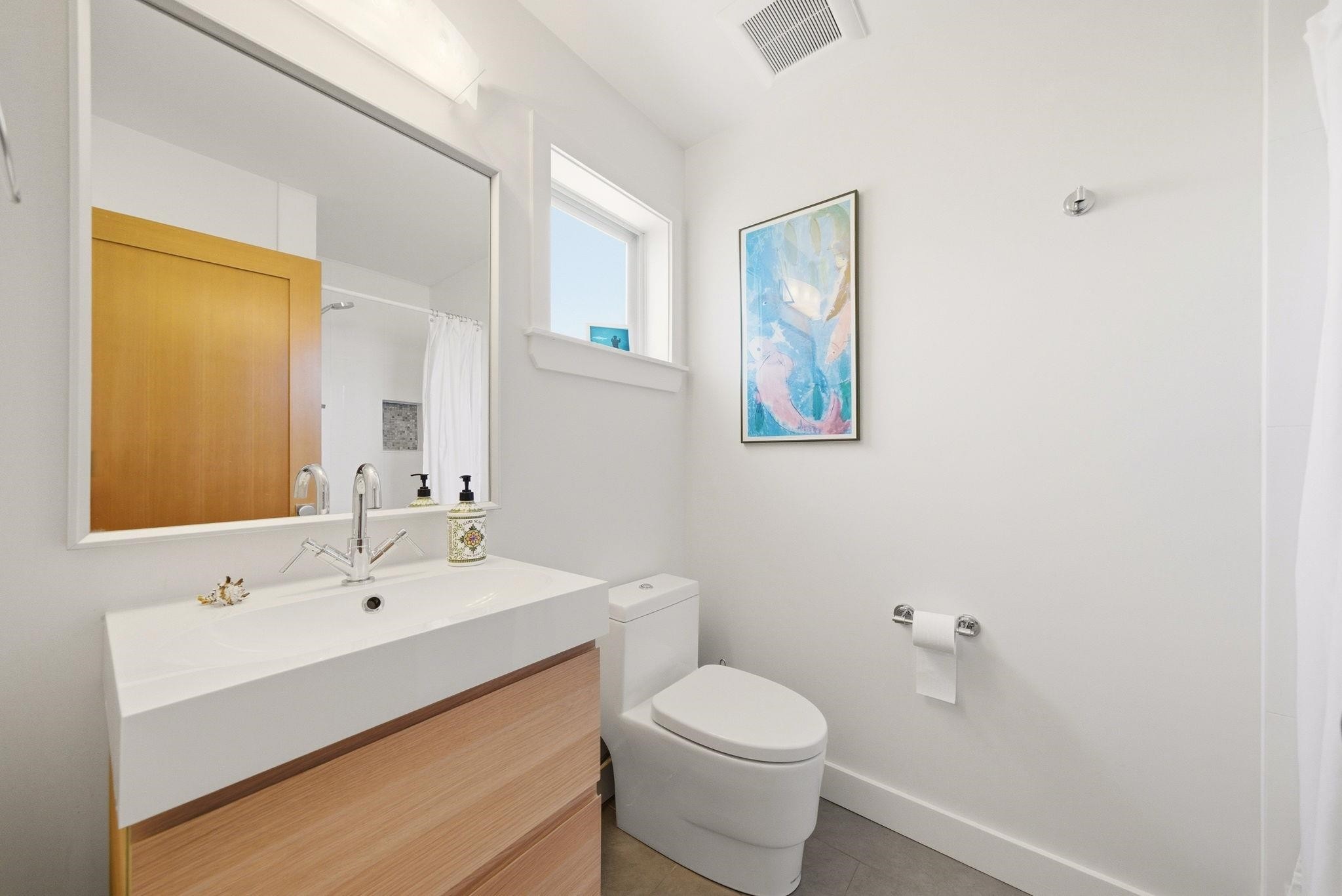 1181 Keith Road, West Vancouver, BC