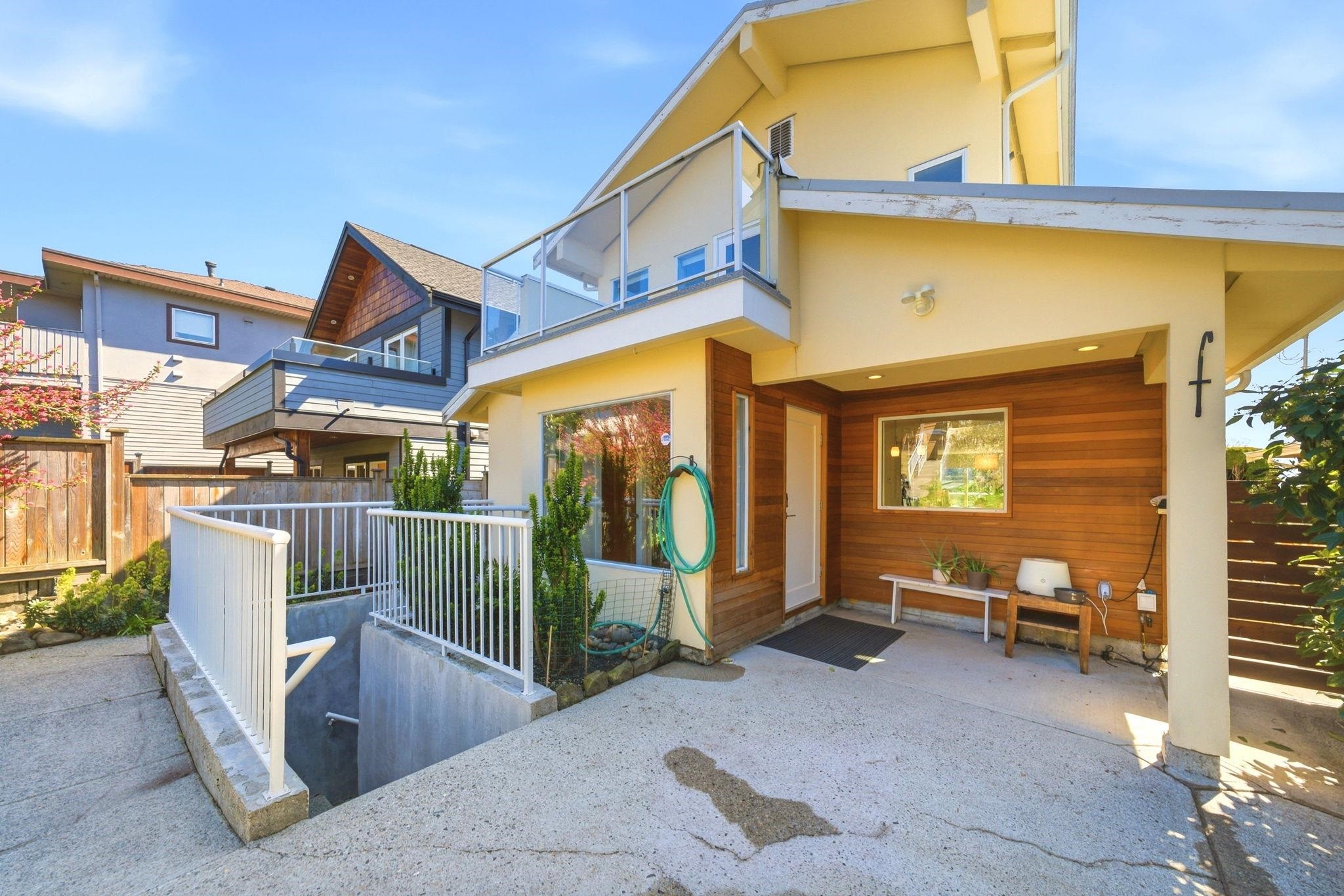 1181 Keith Road, West Vancouver, BC