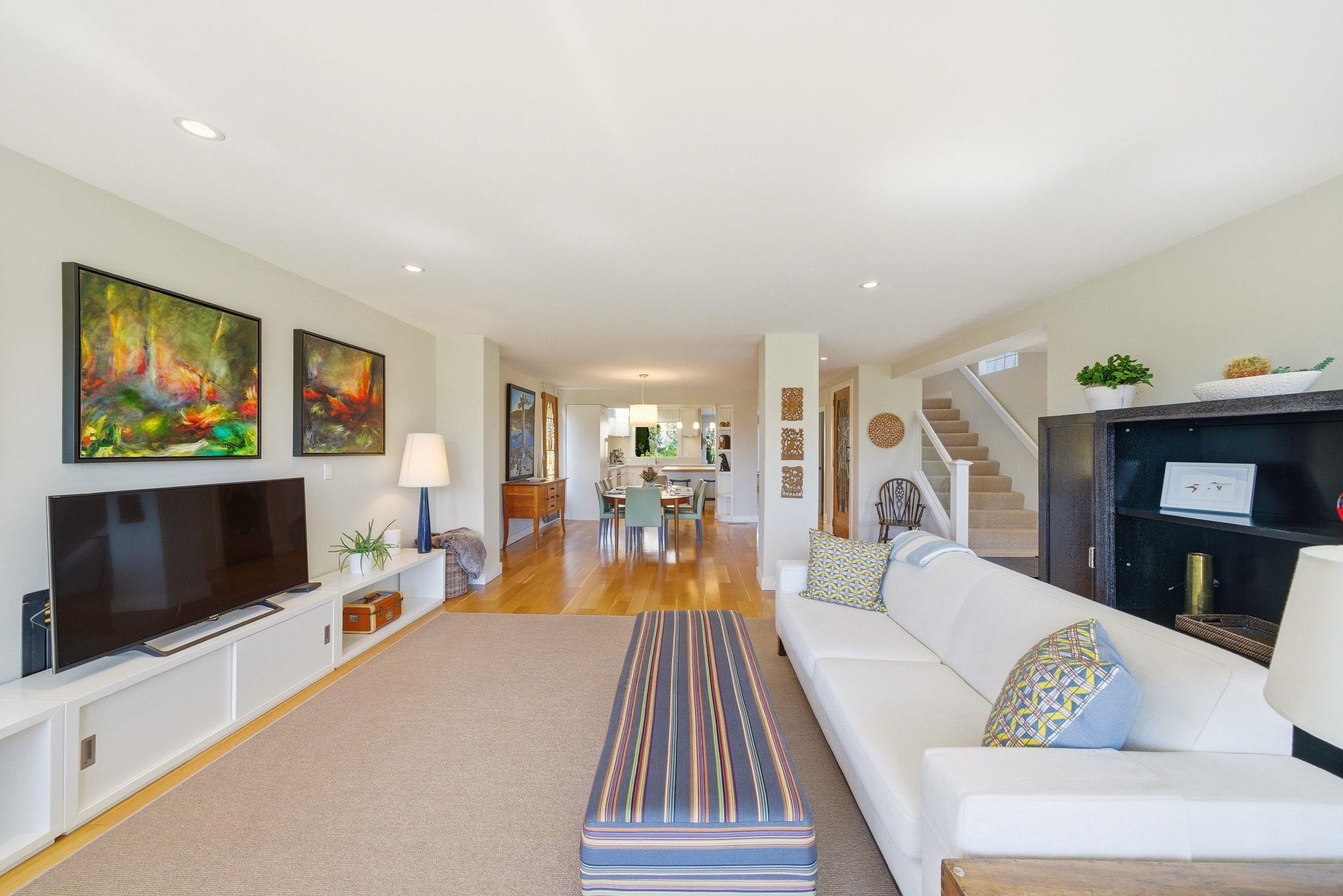 1181 Keith Road, West Vancouver, BC