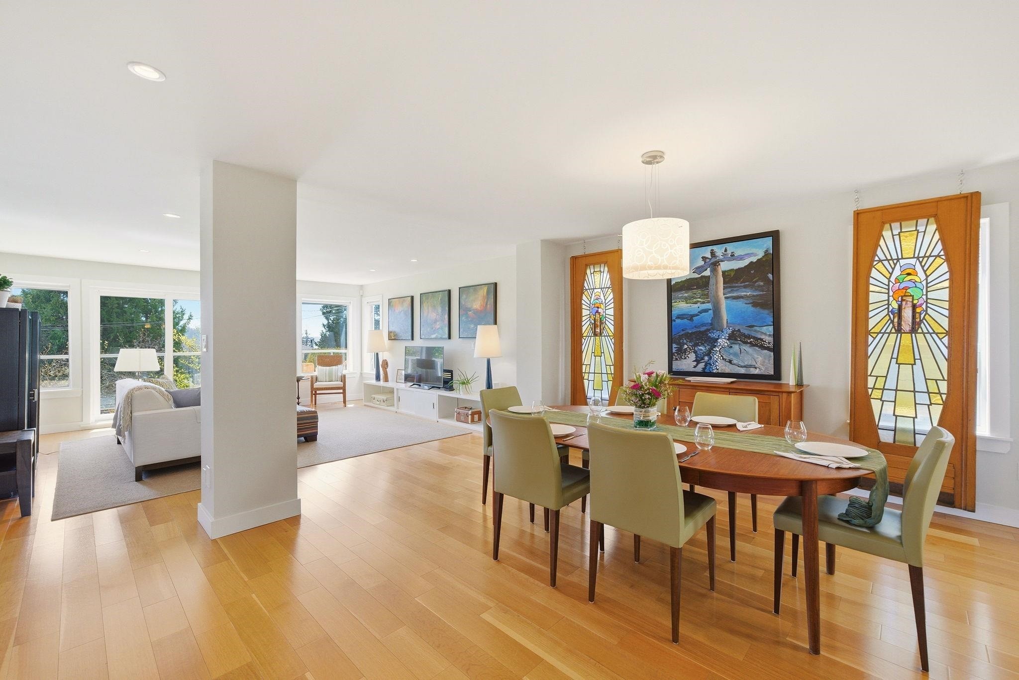 1181 Keith Road, West Vancouver, BC