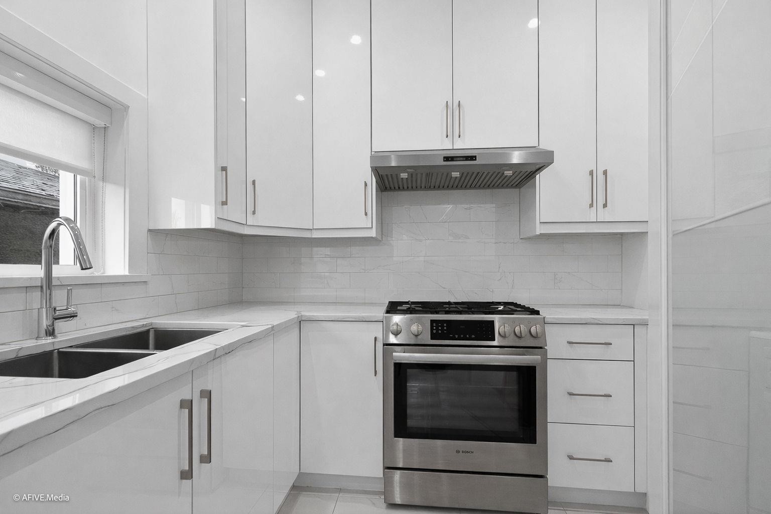 1052 50Th Avenue E, Vancouver, BC