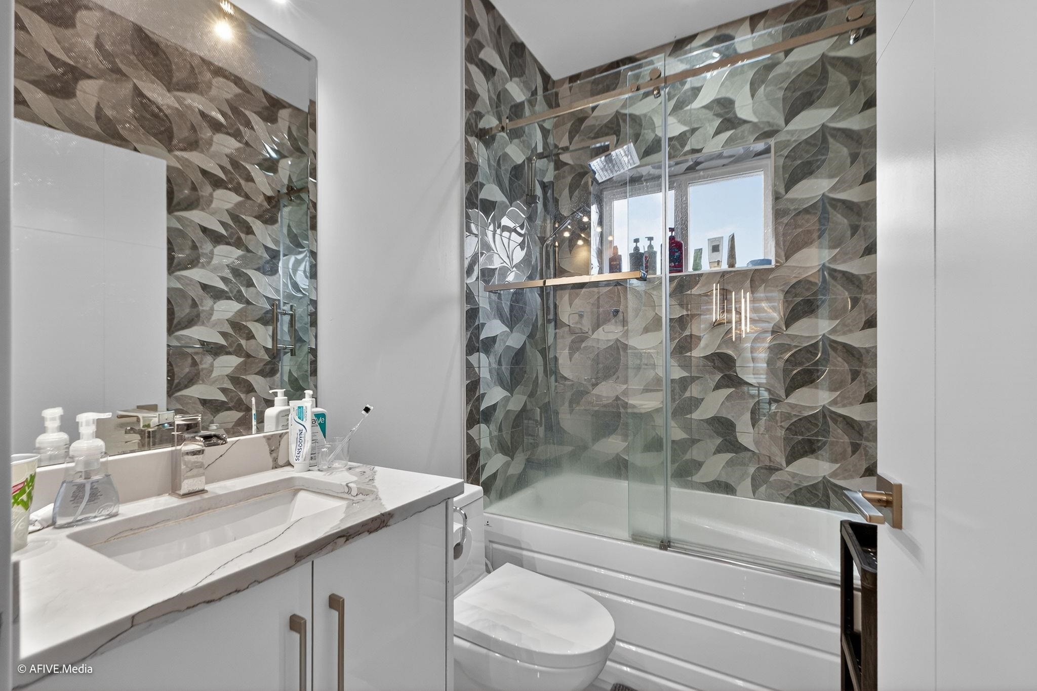 1052 50Th Avenue E, Vancouver, BC