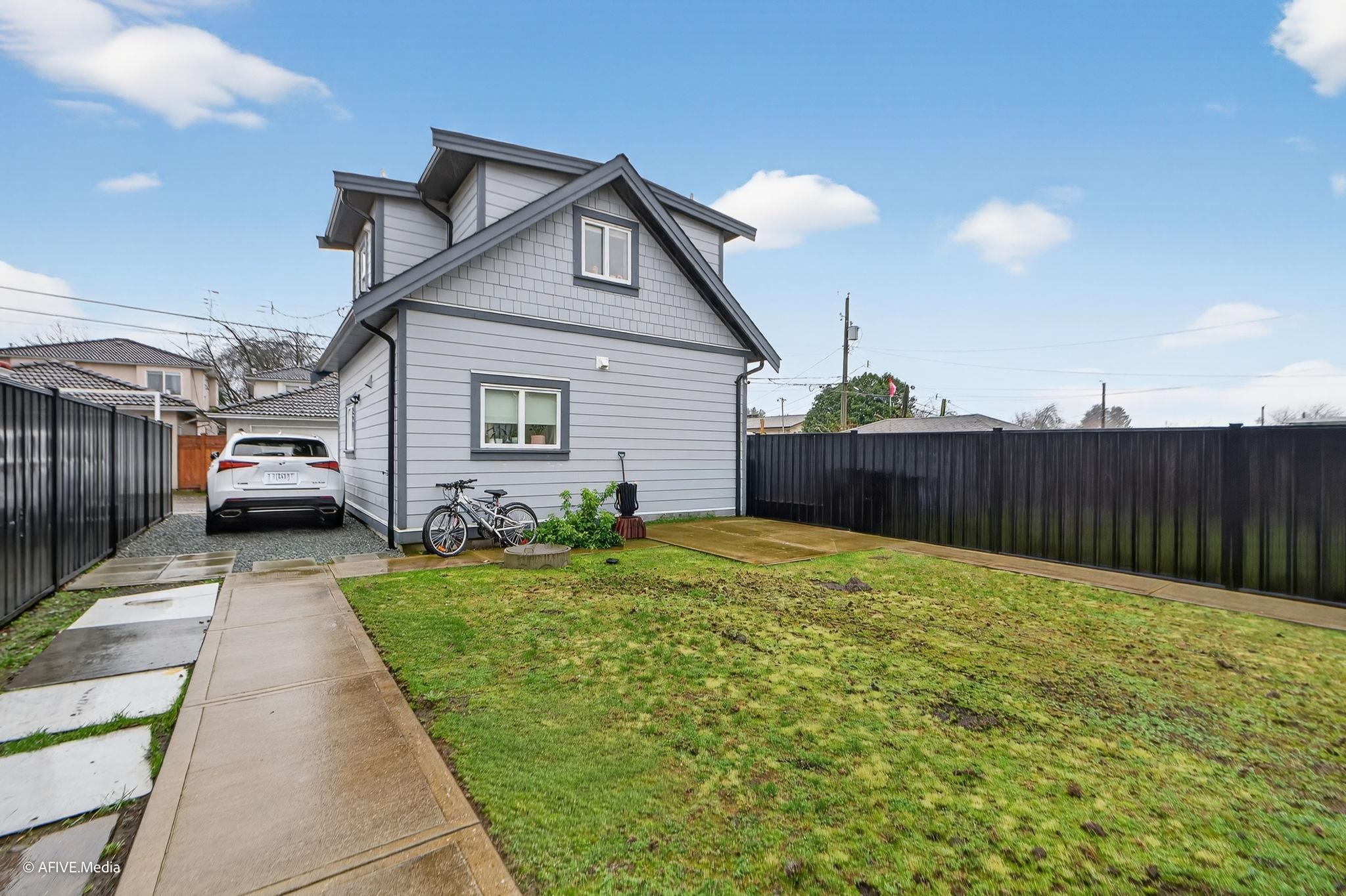 1052 50Th Avenue E, Vancouver, BC