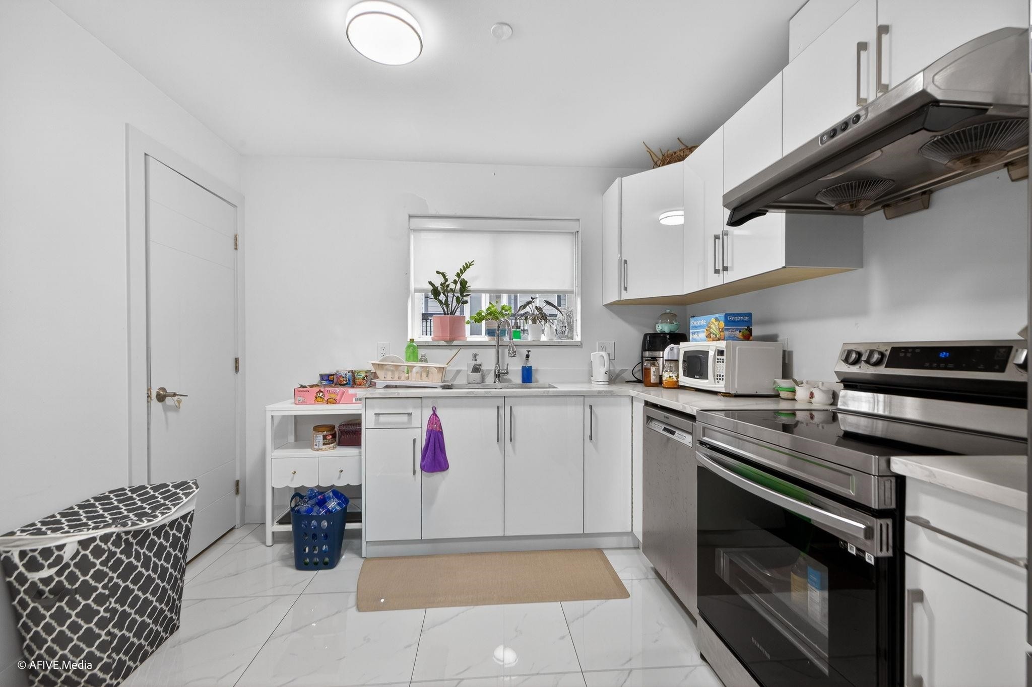 1052 50Th Avenue E, Vancouver, BC
