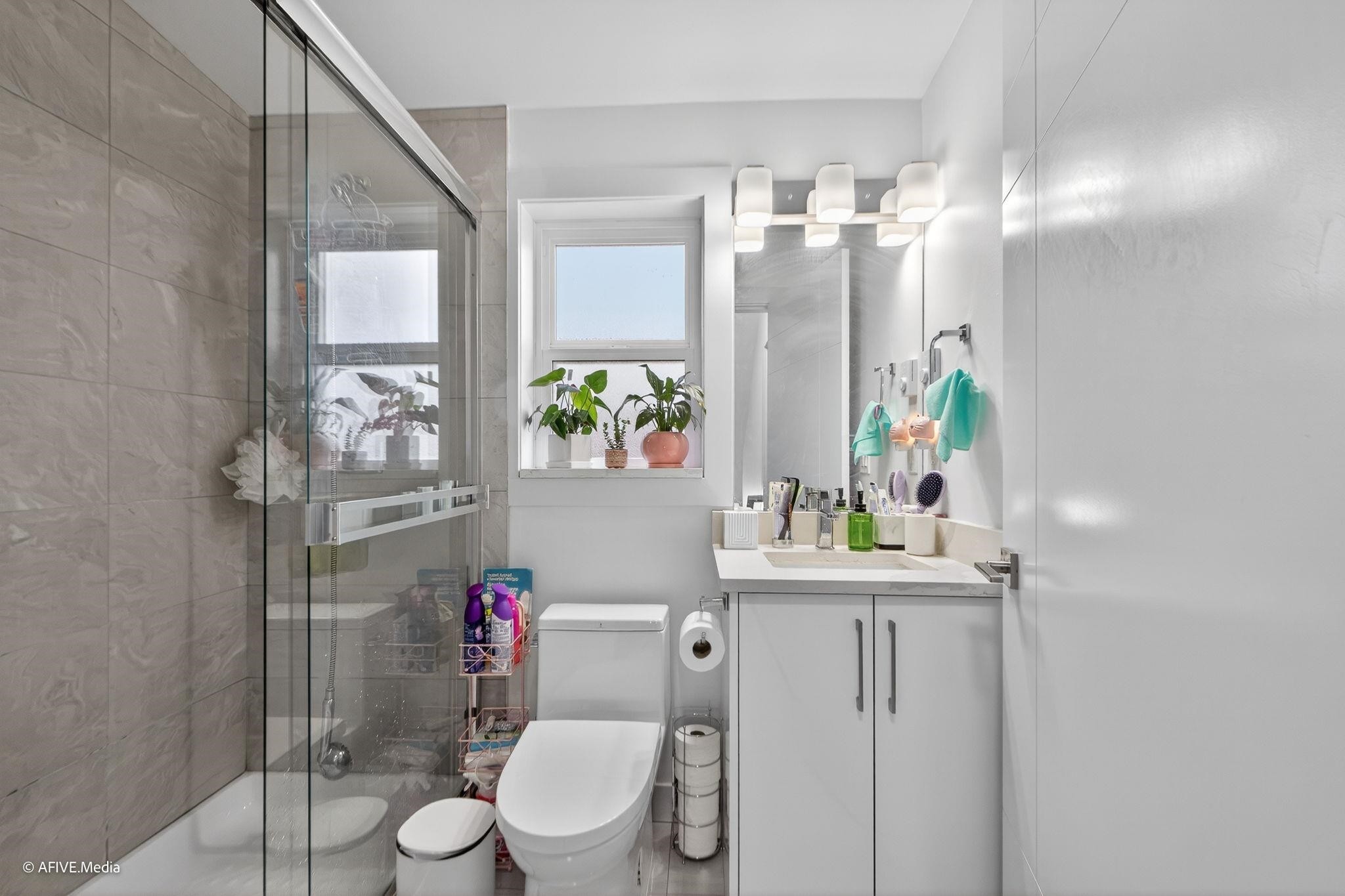 1052 50Th Avenue E, Vancouver, BC