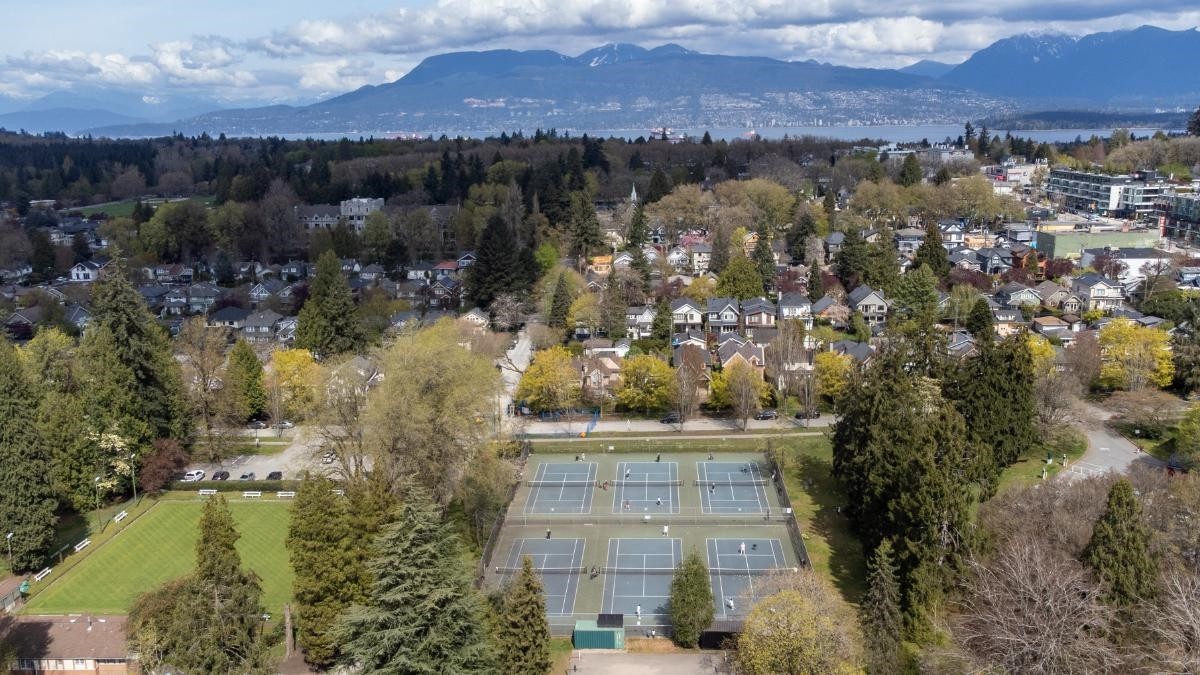 3771 31St Avenue W, Vancouver, BC