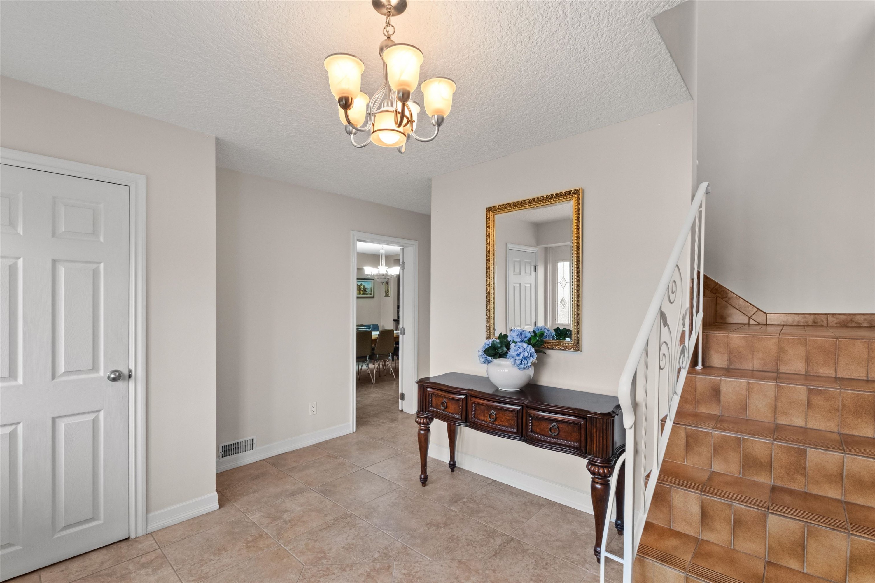 2663 Dundas Street, Vancouver, BC