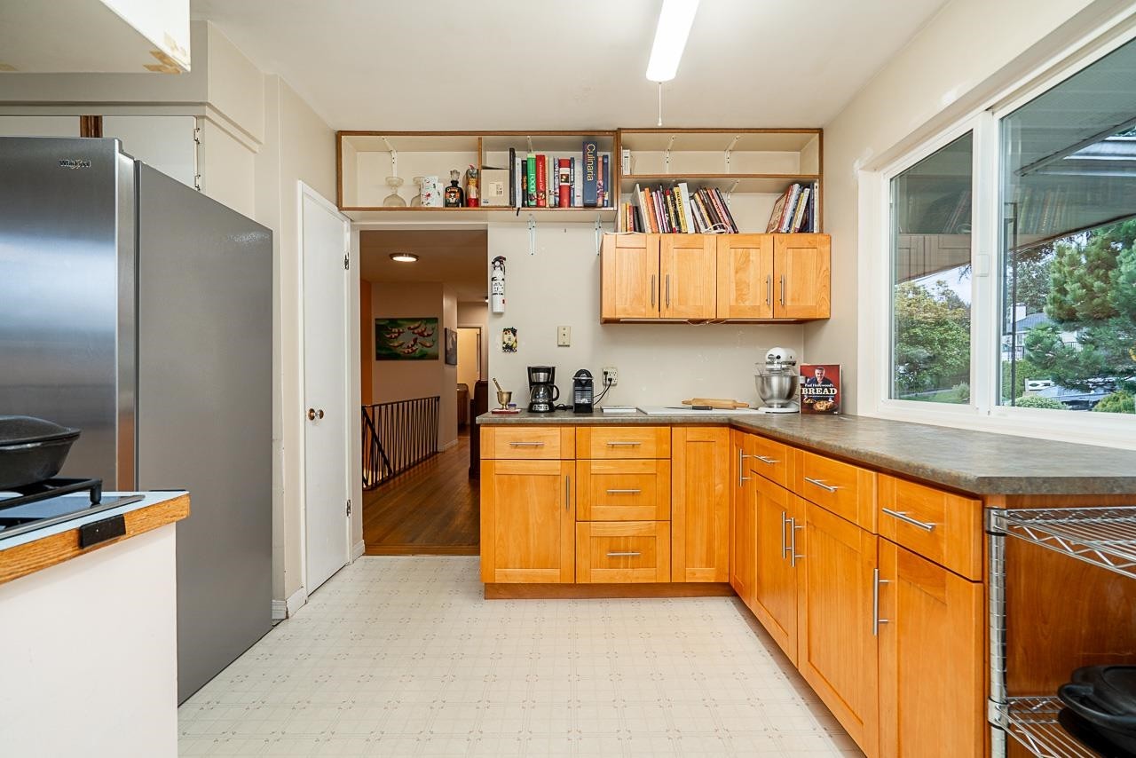320 Seaforth Crescent, Coquitlam, BC