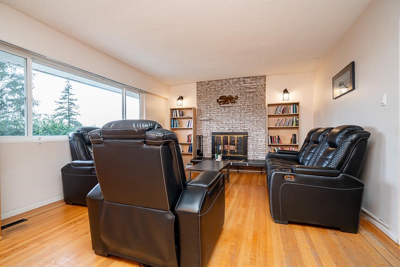 320 Seaforth Crescent, Coquitlam, BC