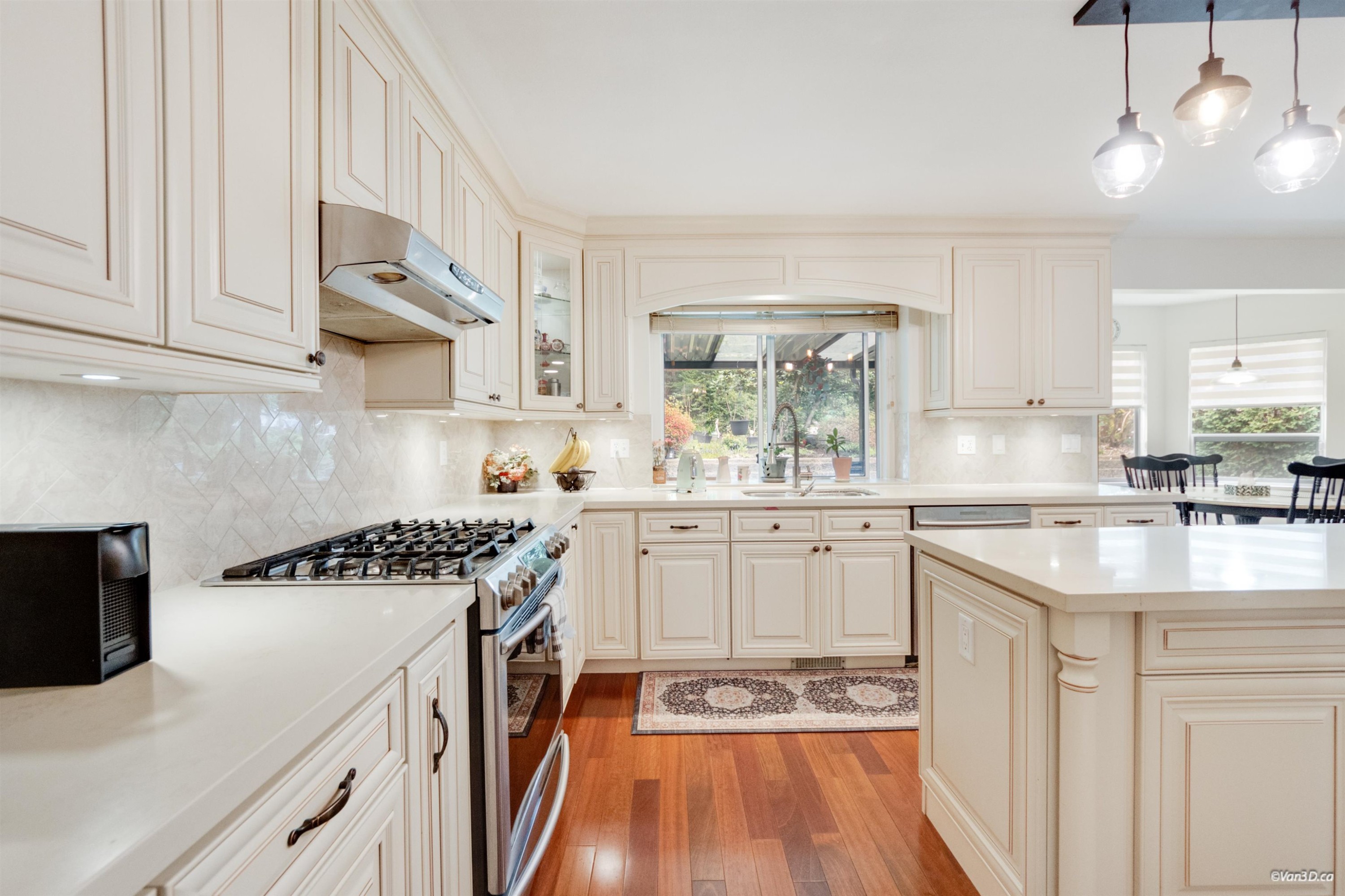 128 Parkside Drive, Port Moody, BC