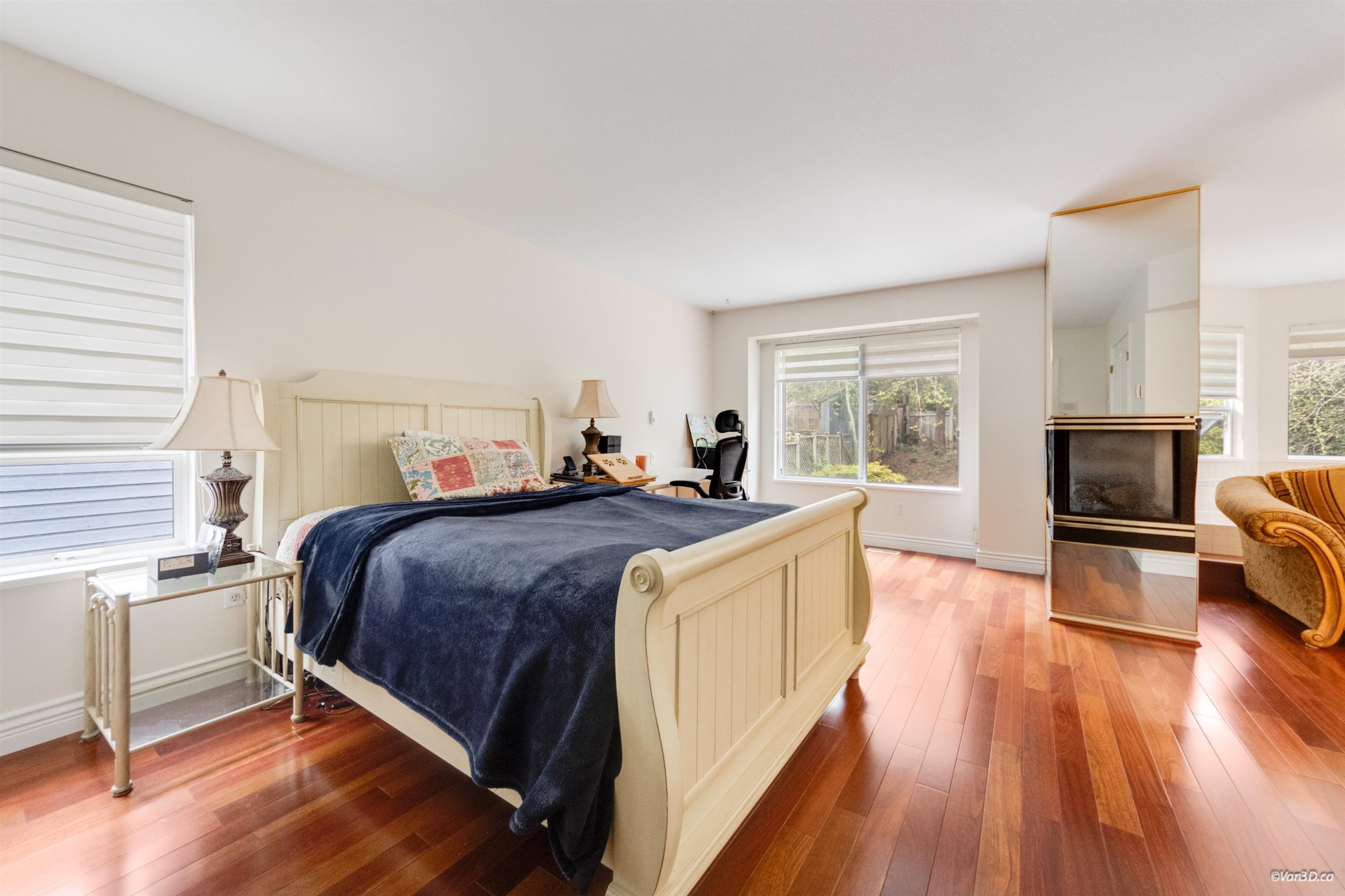 128 Parkside Drive, Port Moody, BC