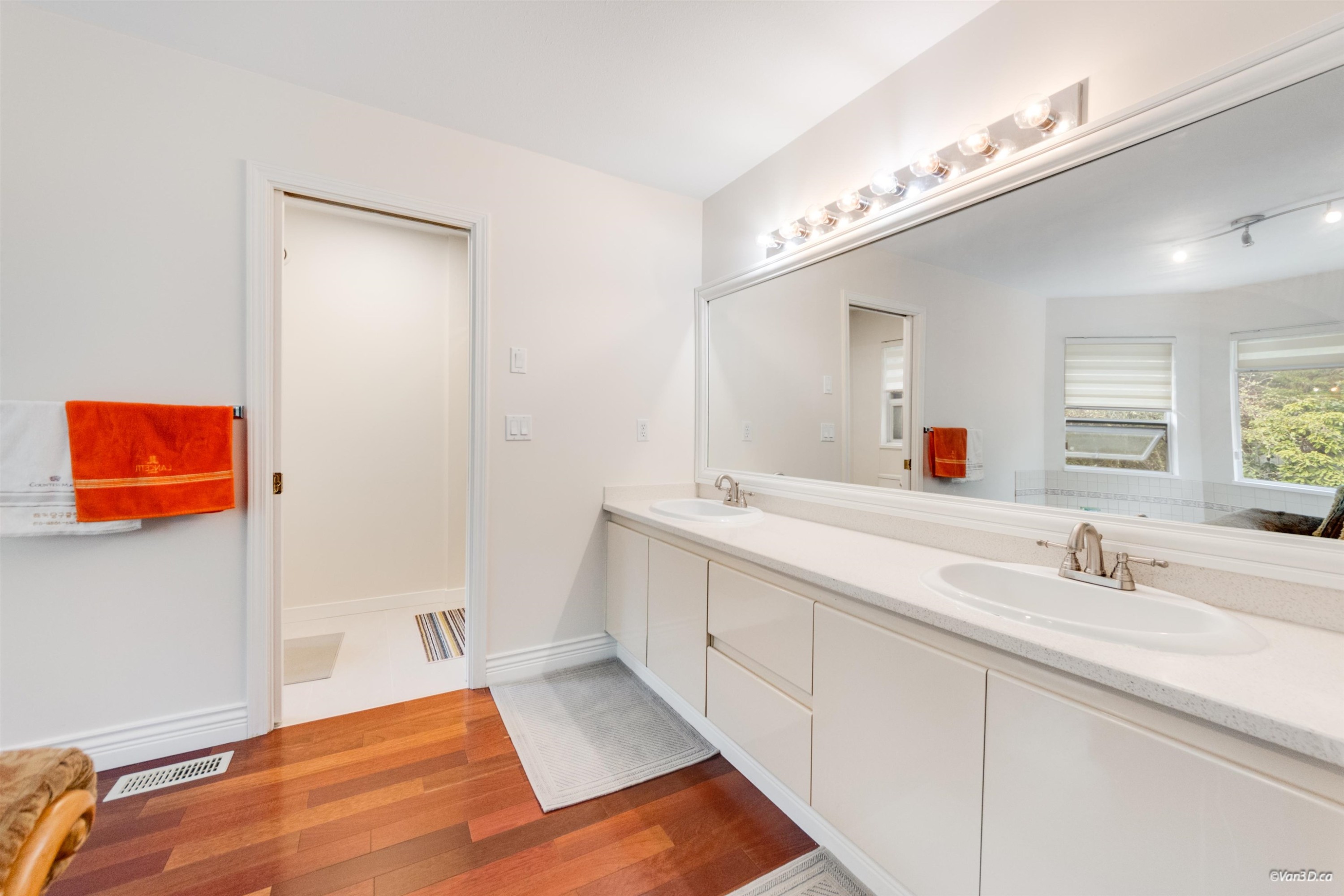 128 Parkside Drive, Port Moody, BC