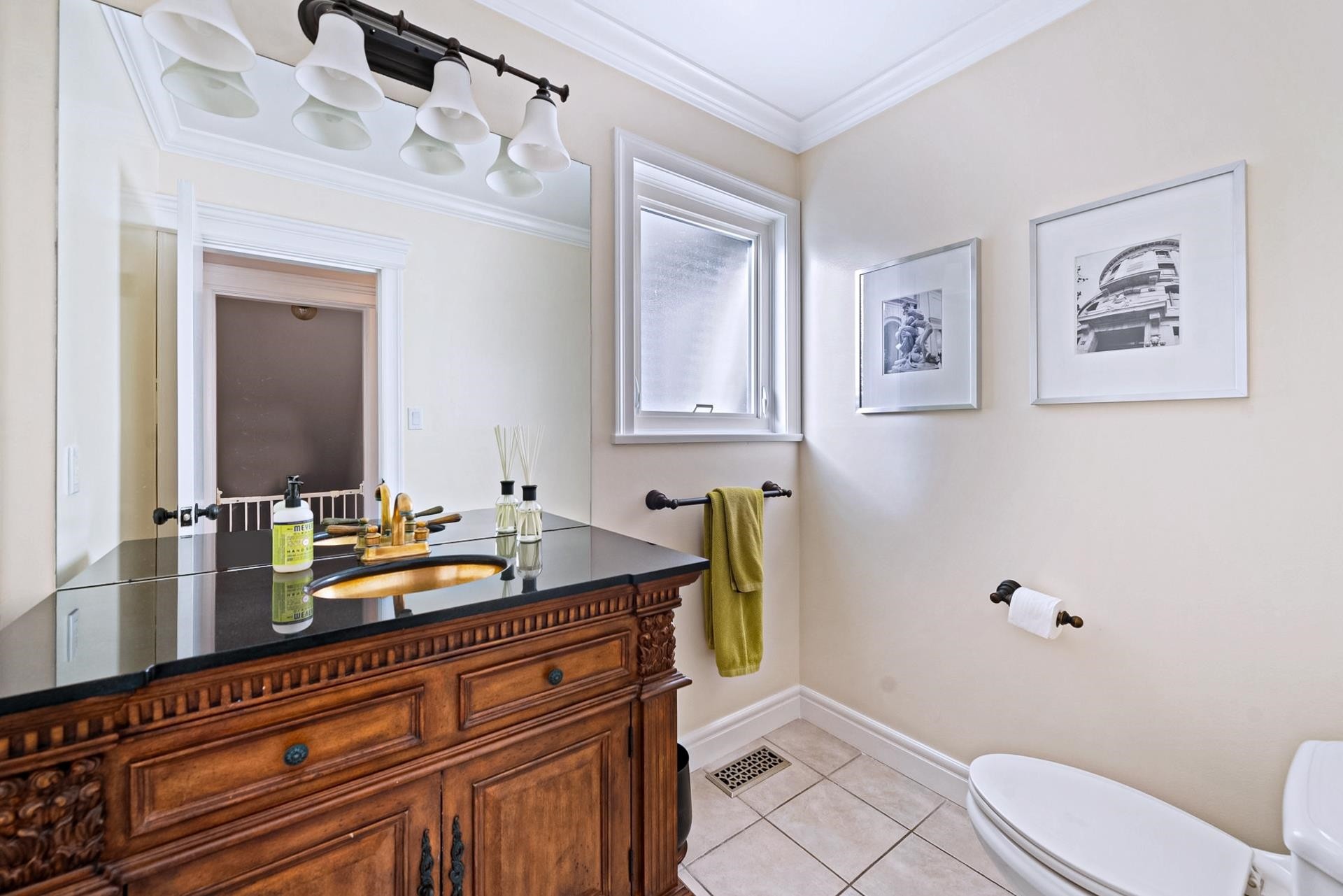 4032 Ripple Road, West Vancouver, BC