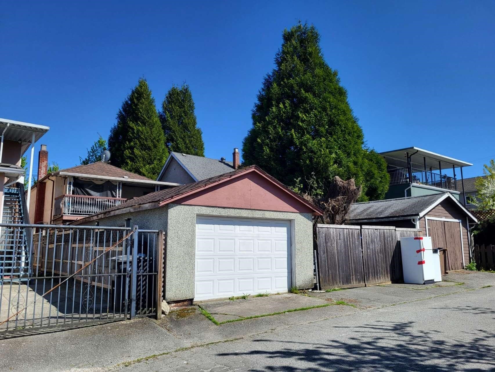 4229 Victoria Drive, Vancouver, BC