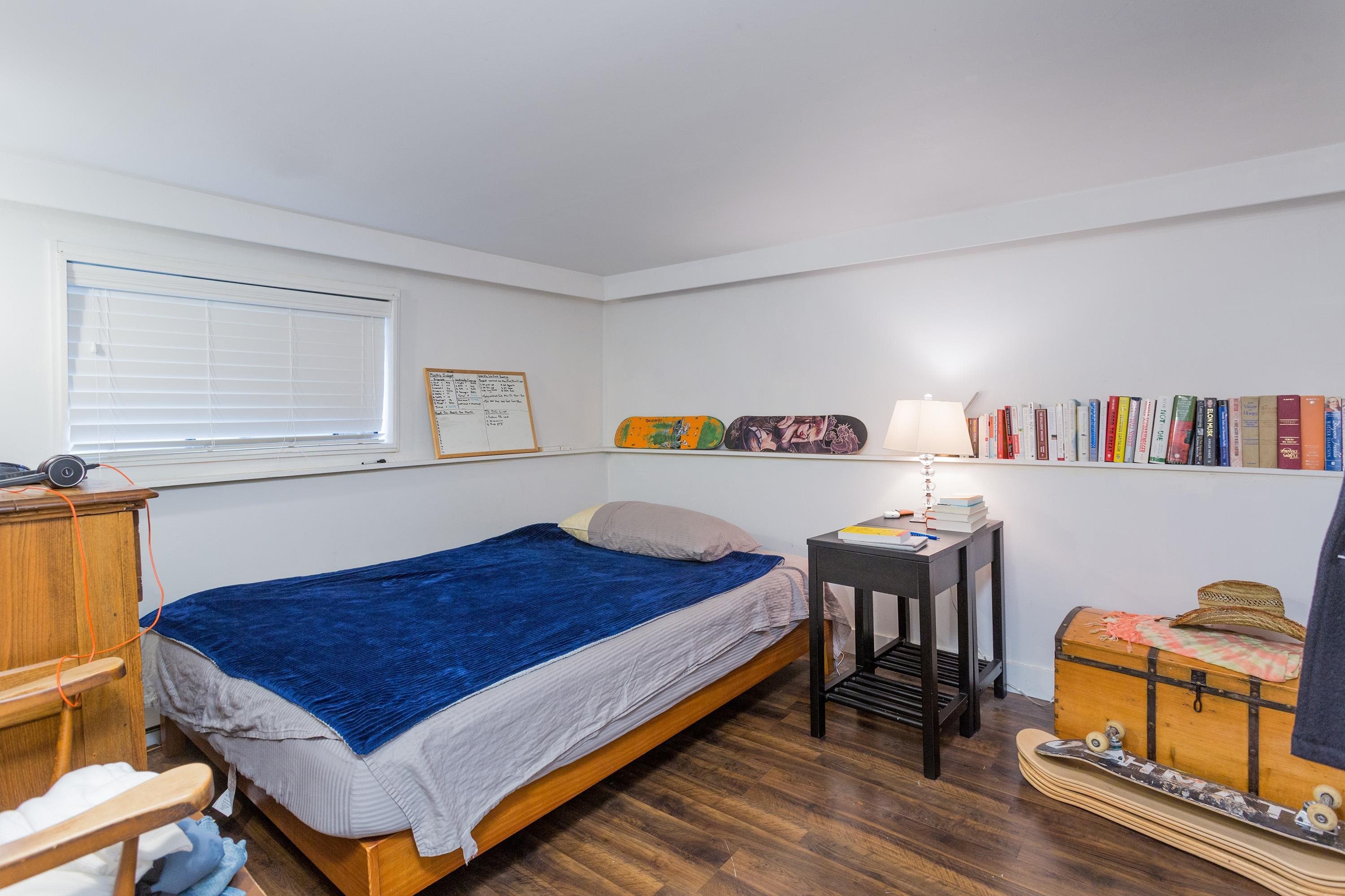 3086 2Nd Avenue W, Vancouver, BC
