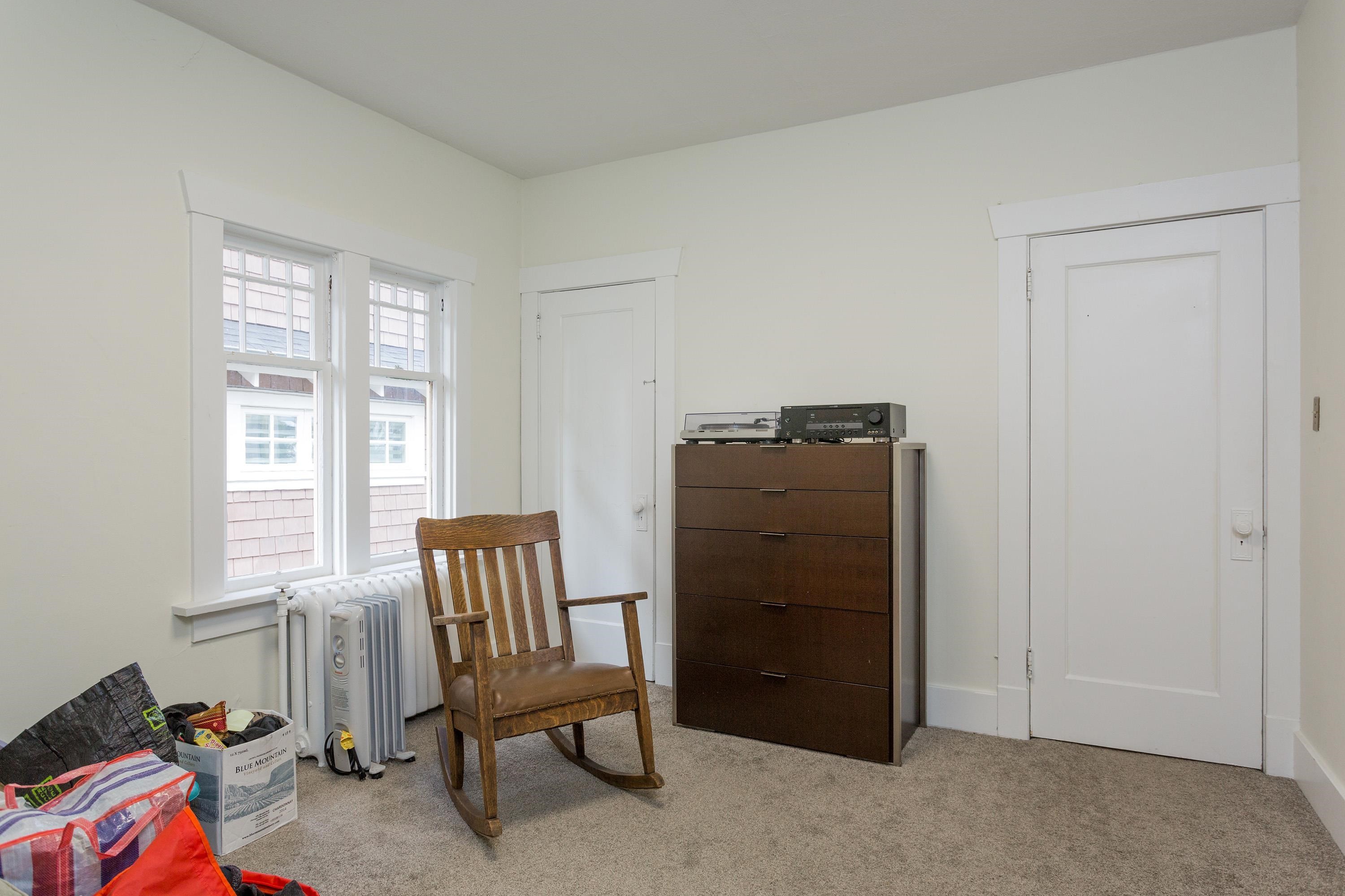 3086 2Nd Avenue W, Vancouver, BC