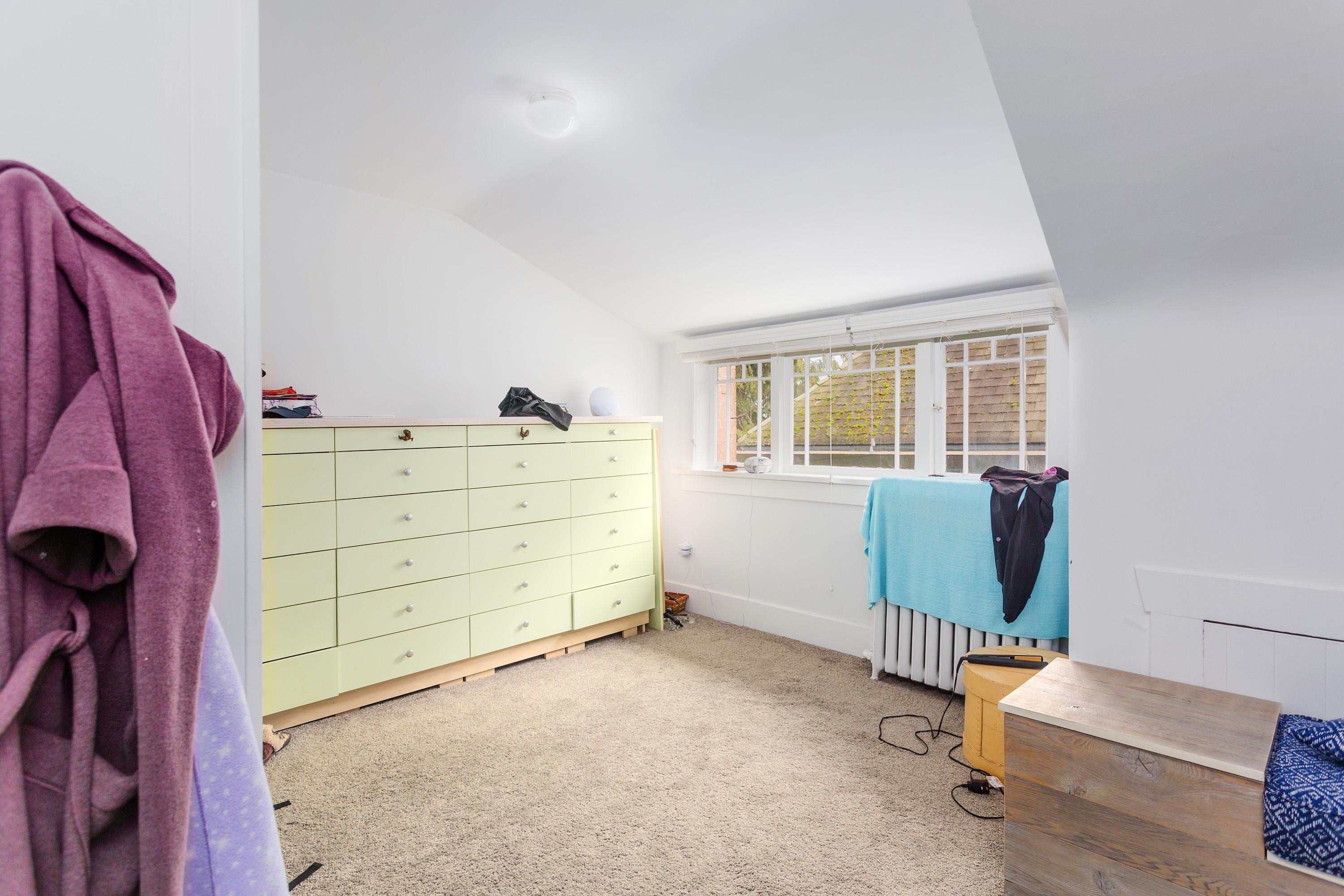 3086 2Nd Avenue W, Vancouver, BC