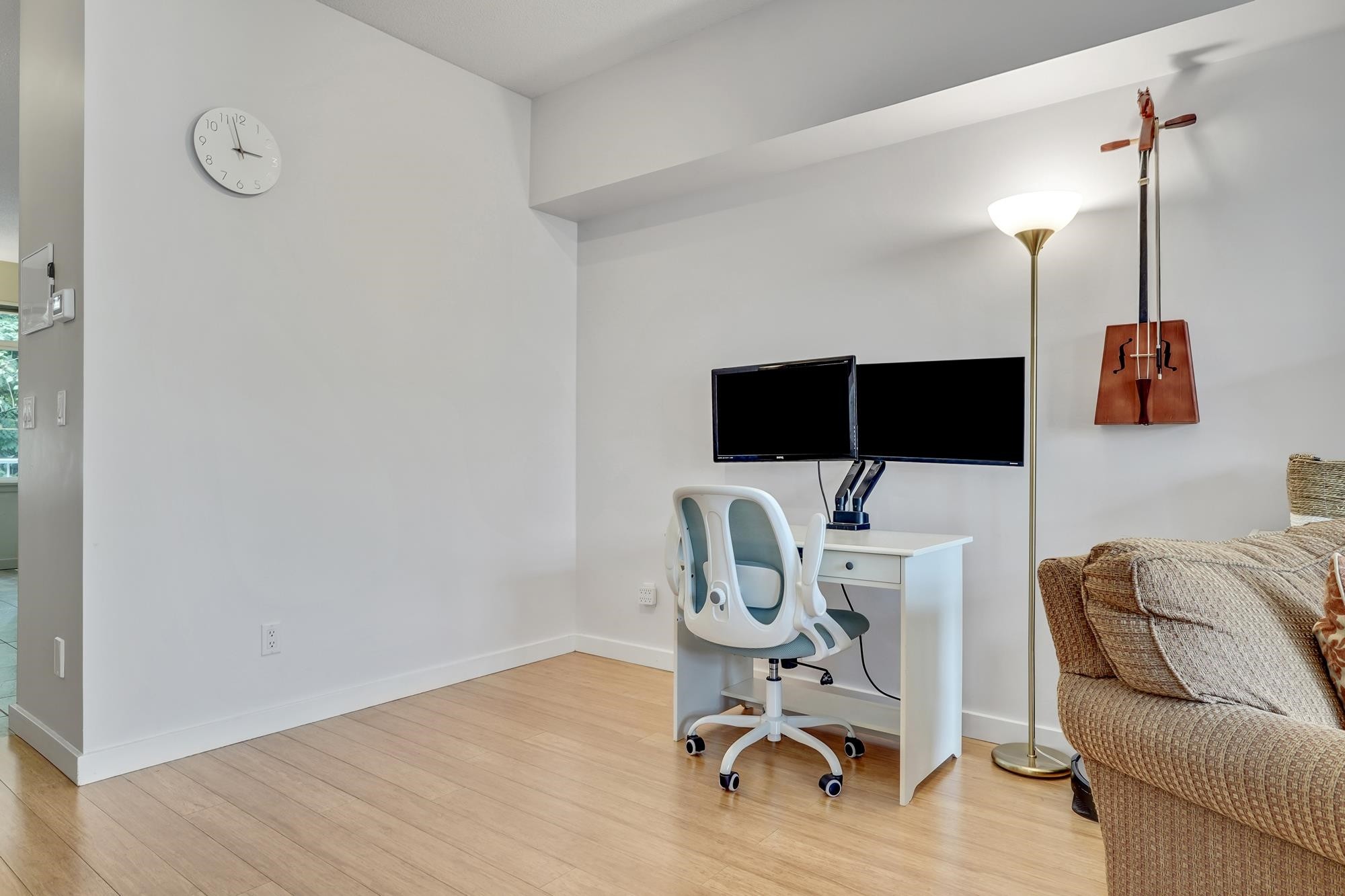 3264 Clermont Mews, Vancouver, BC