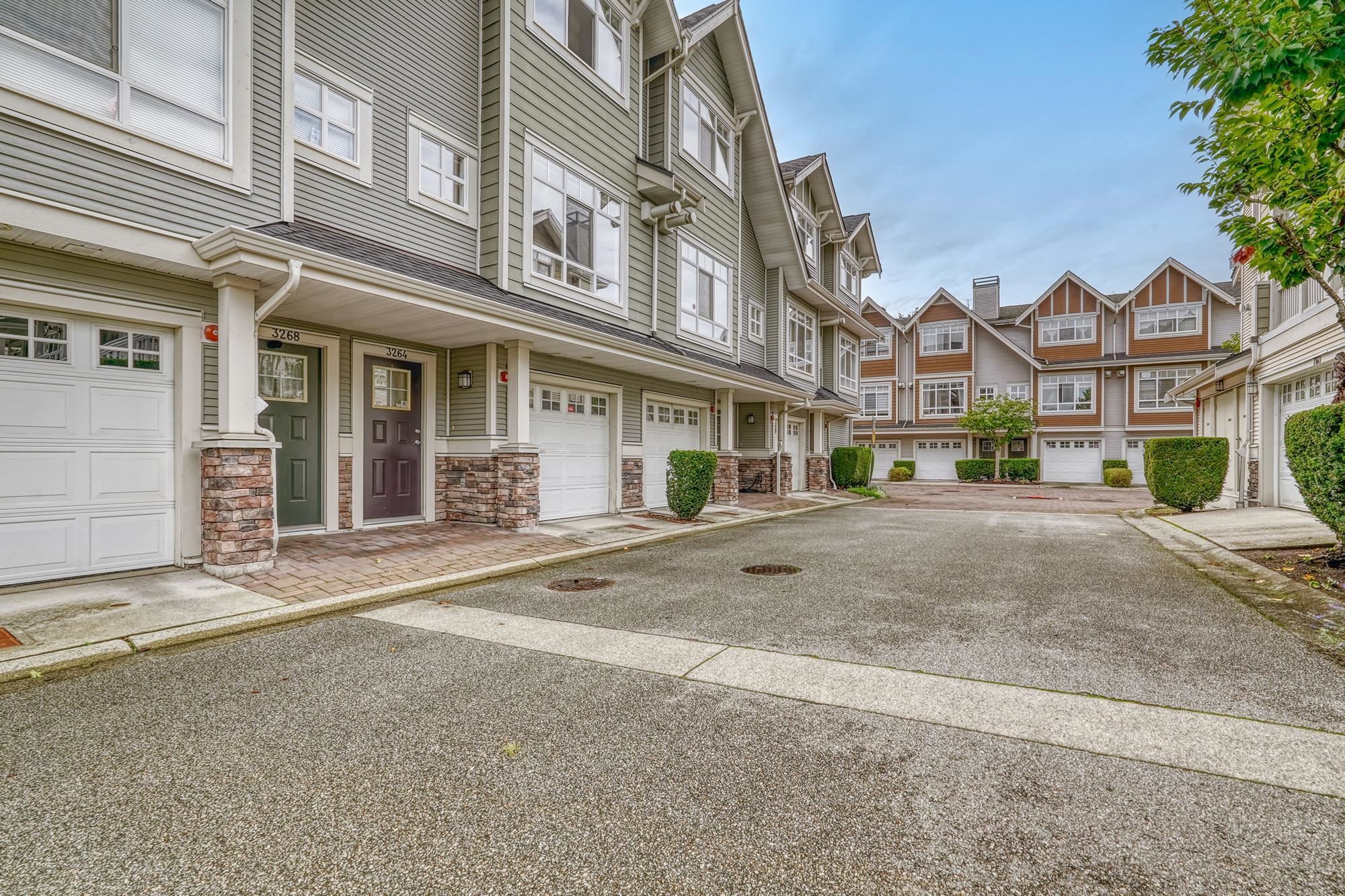 3264 Clermont Mews, Vancouver, BC