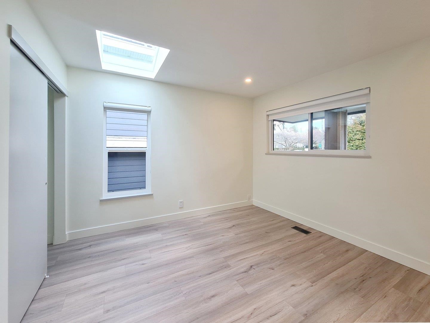 790 68Th Avenue W, Vancouver, BC
