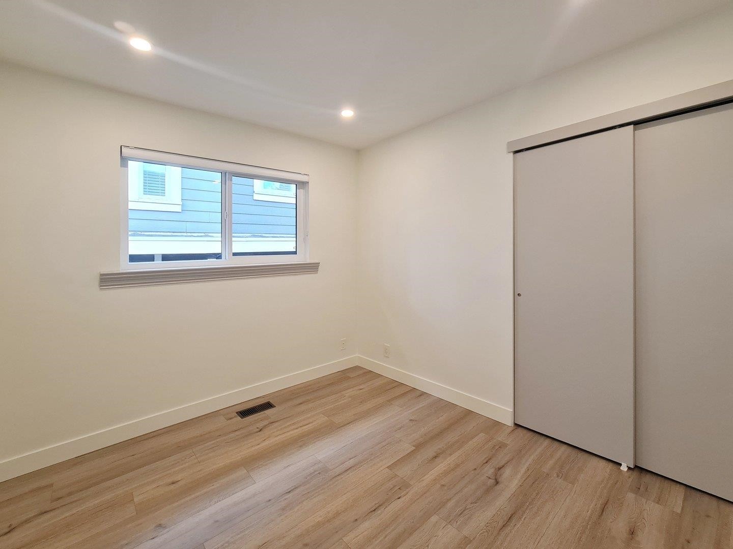 790 68Th Avenue W, Vancouver, BC