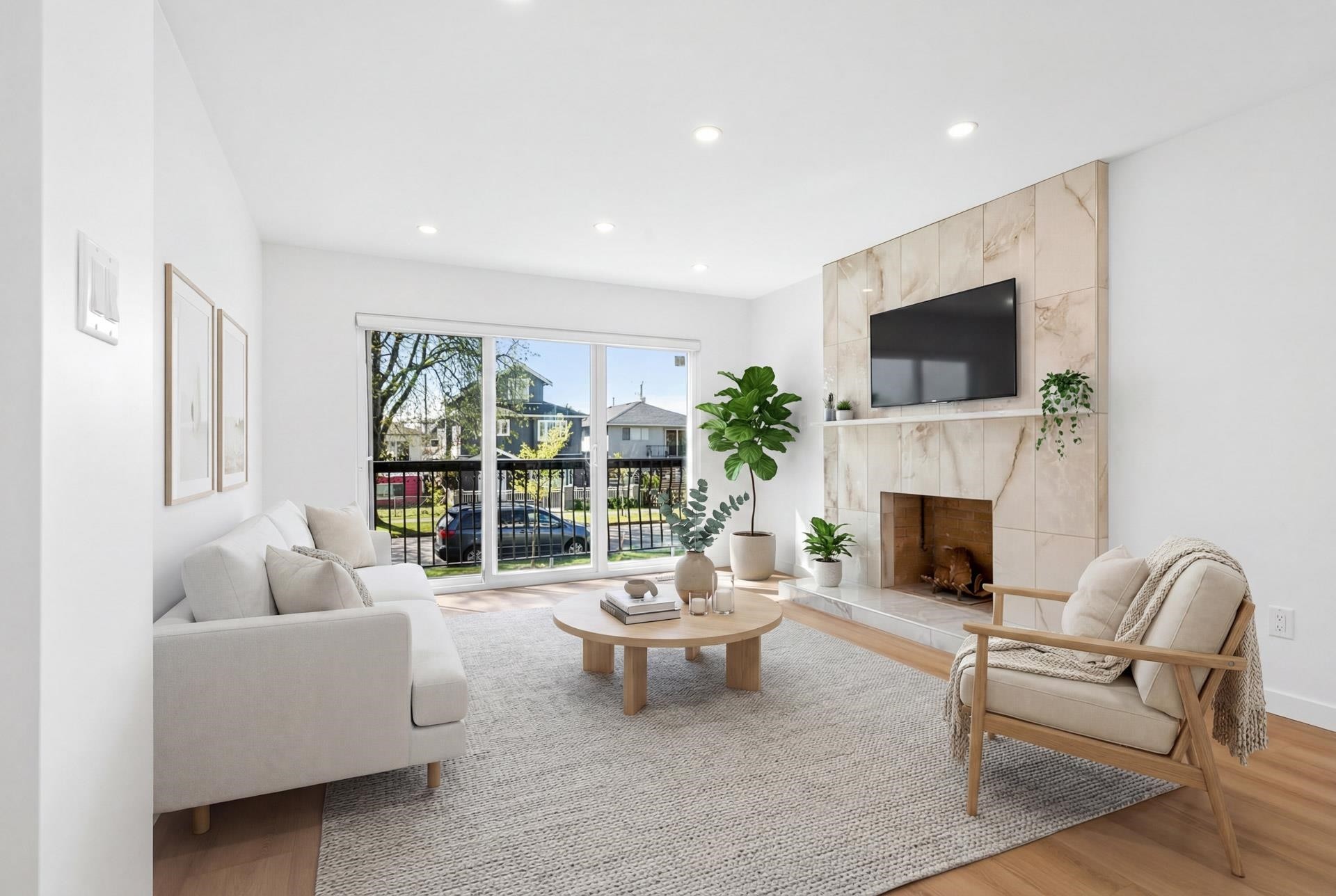 2085 Waverley Avenue, Vancouver, BC