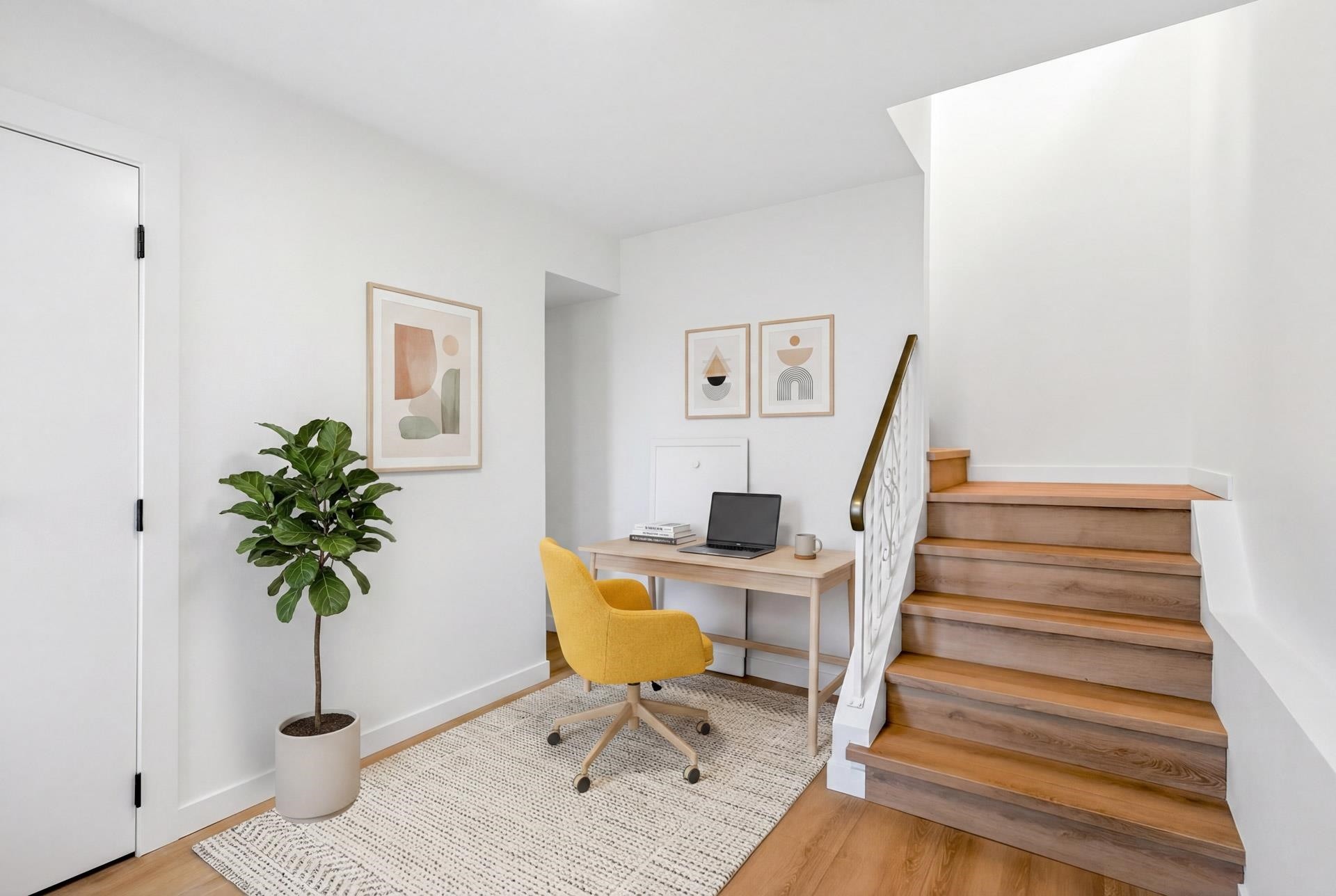 2085 Waverley Avenue, Vancouver, BC