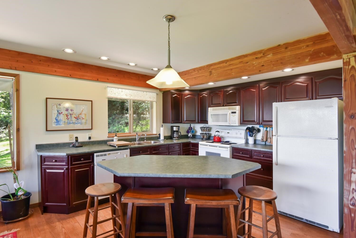 1685 Storvold Road, Gibsons, BC