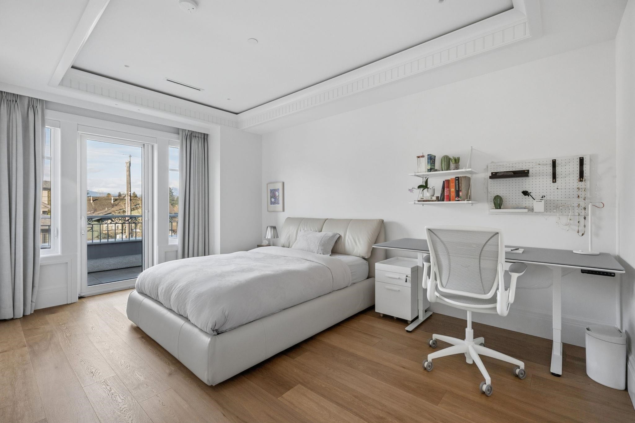4021 28Th Avenue W, Vancouver, BC
