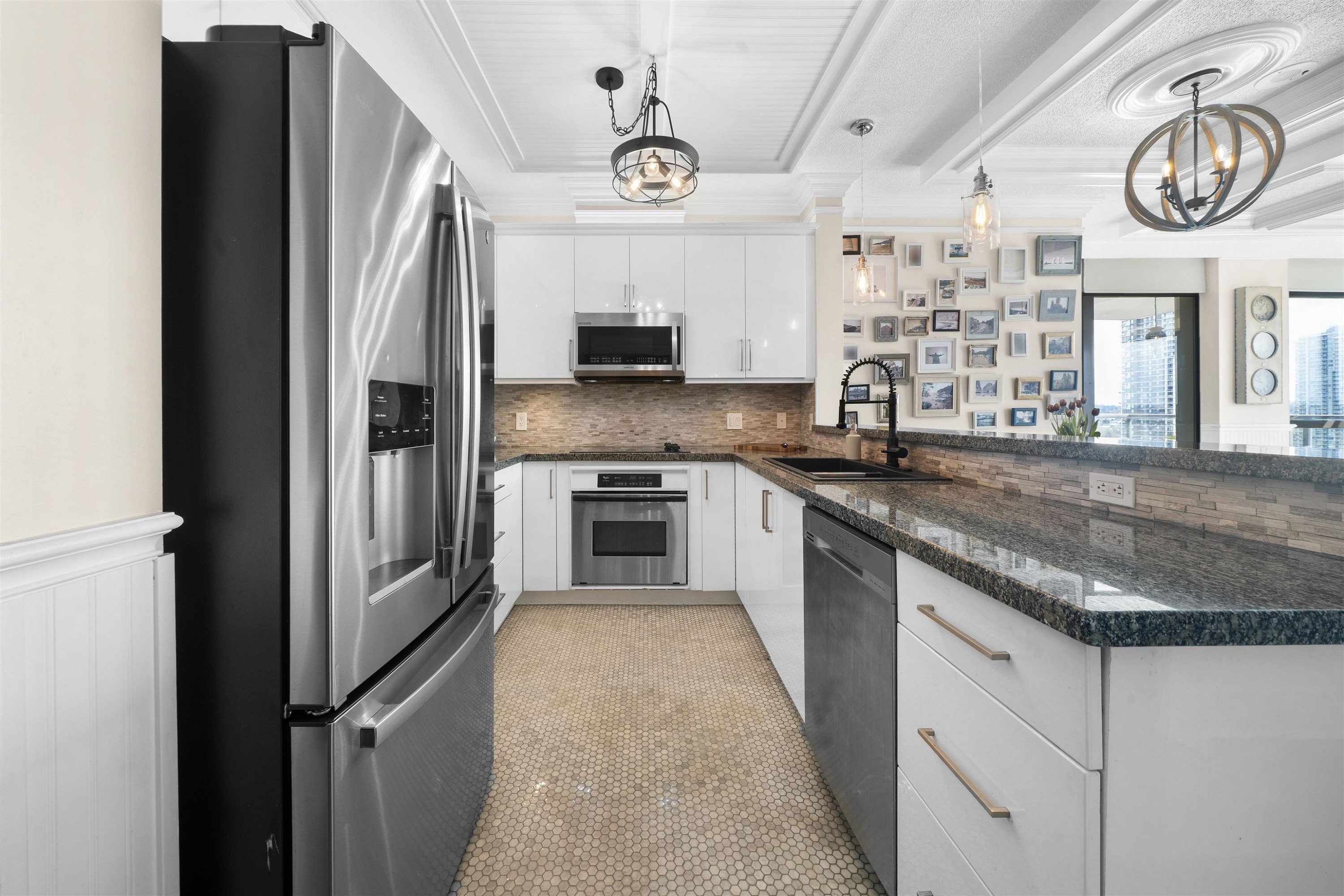 1906-4132 Halifax Street, Burnaby, BC