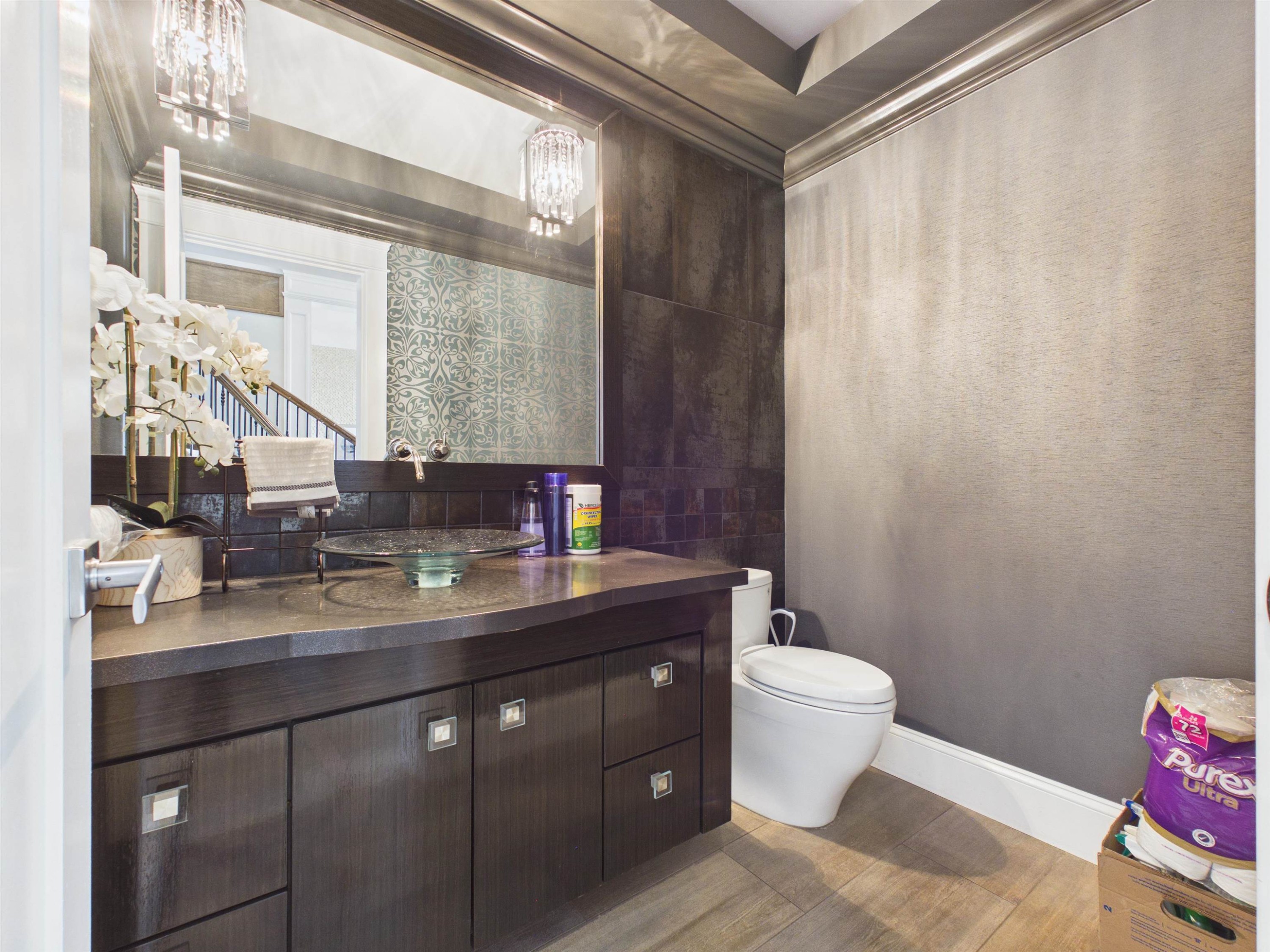 7320 Dow Avenue, Burnaby, BC - Indoor Photo Showing Bathroom
