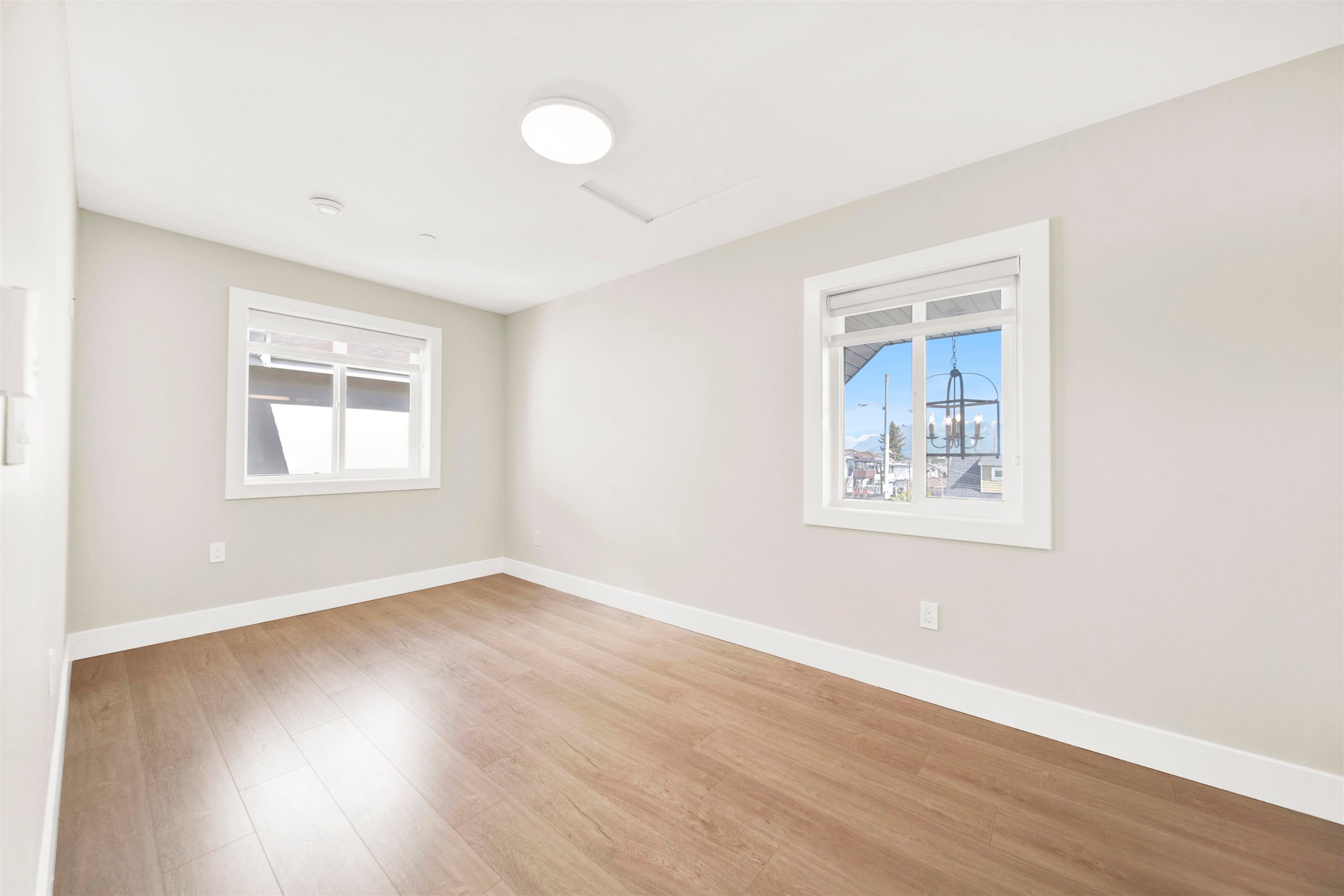 3128 Kings Avenue, Vancouver, BC