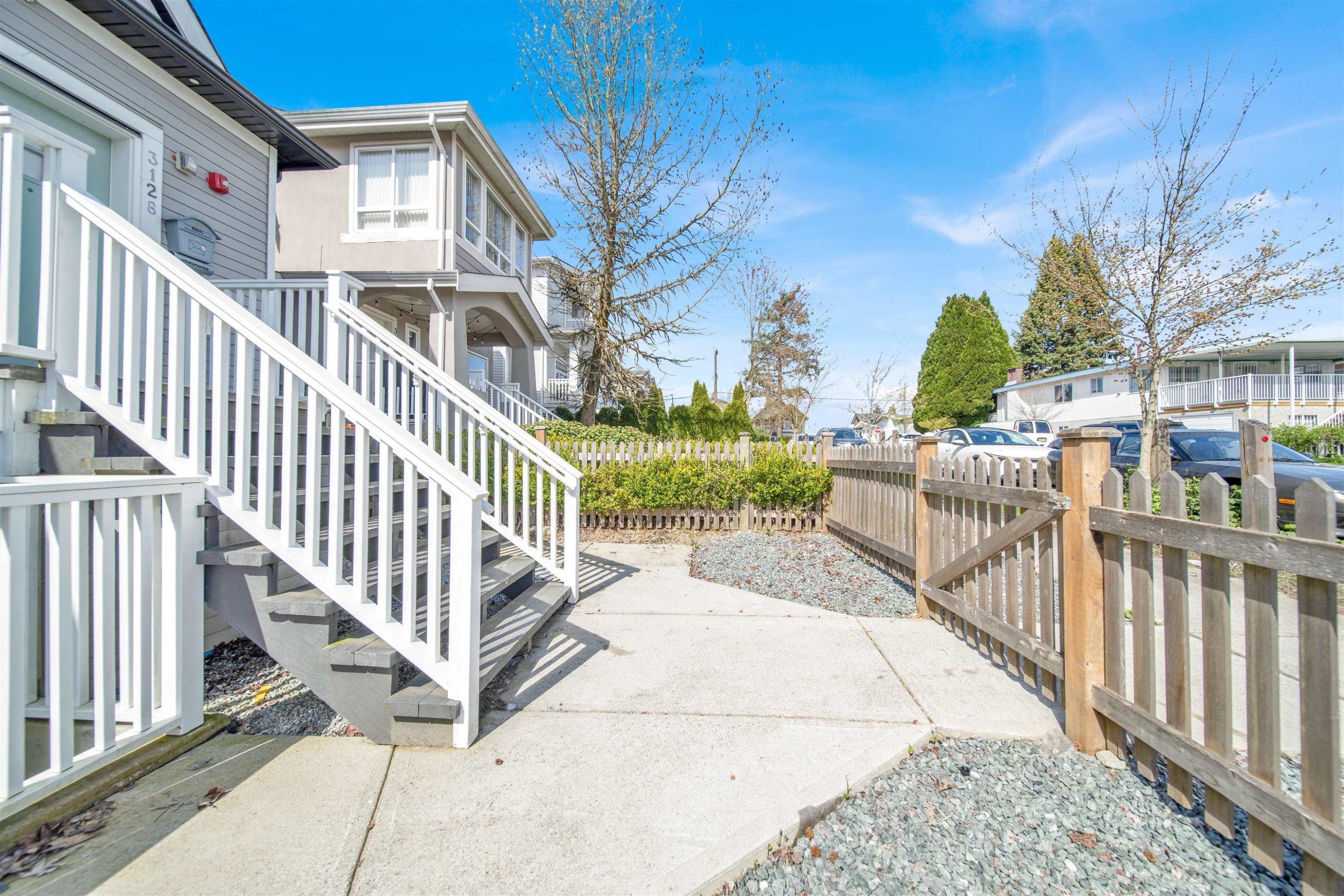 3128 Kings Avenue, Vancouver, BC