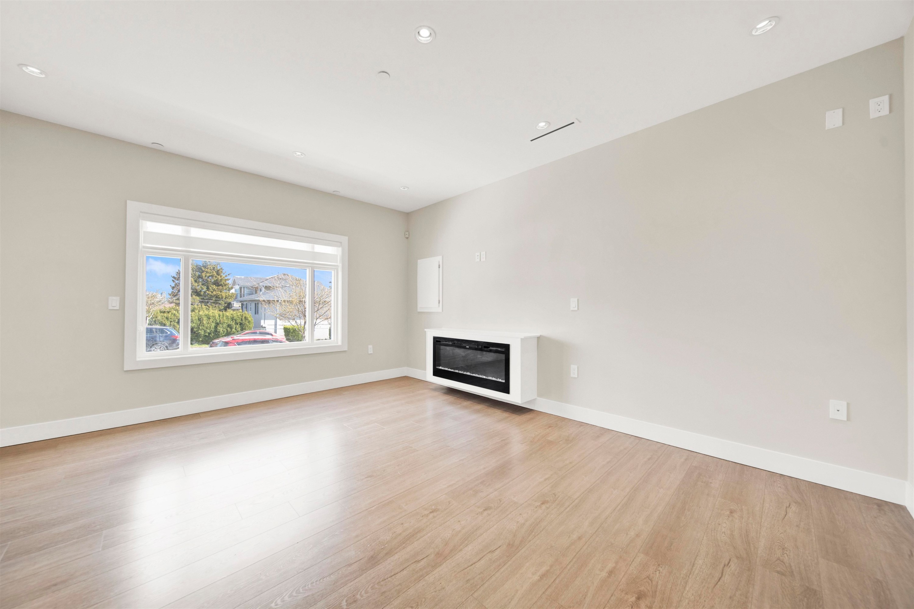 3128 Kings Avenue, Vancouver, BC