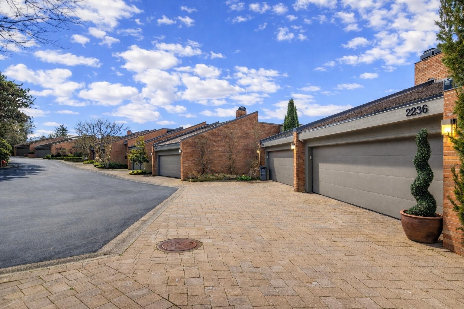 2236 Yewbrook Place, Vancouver, BC